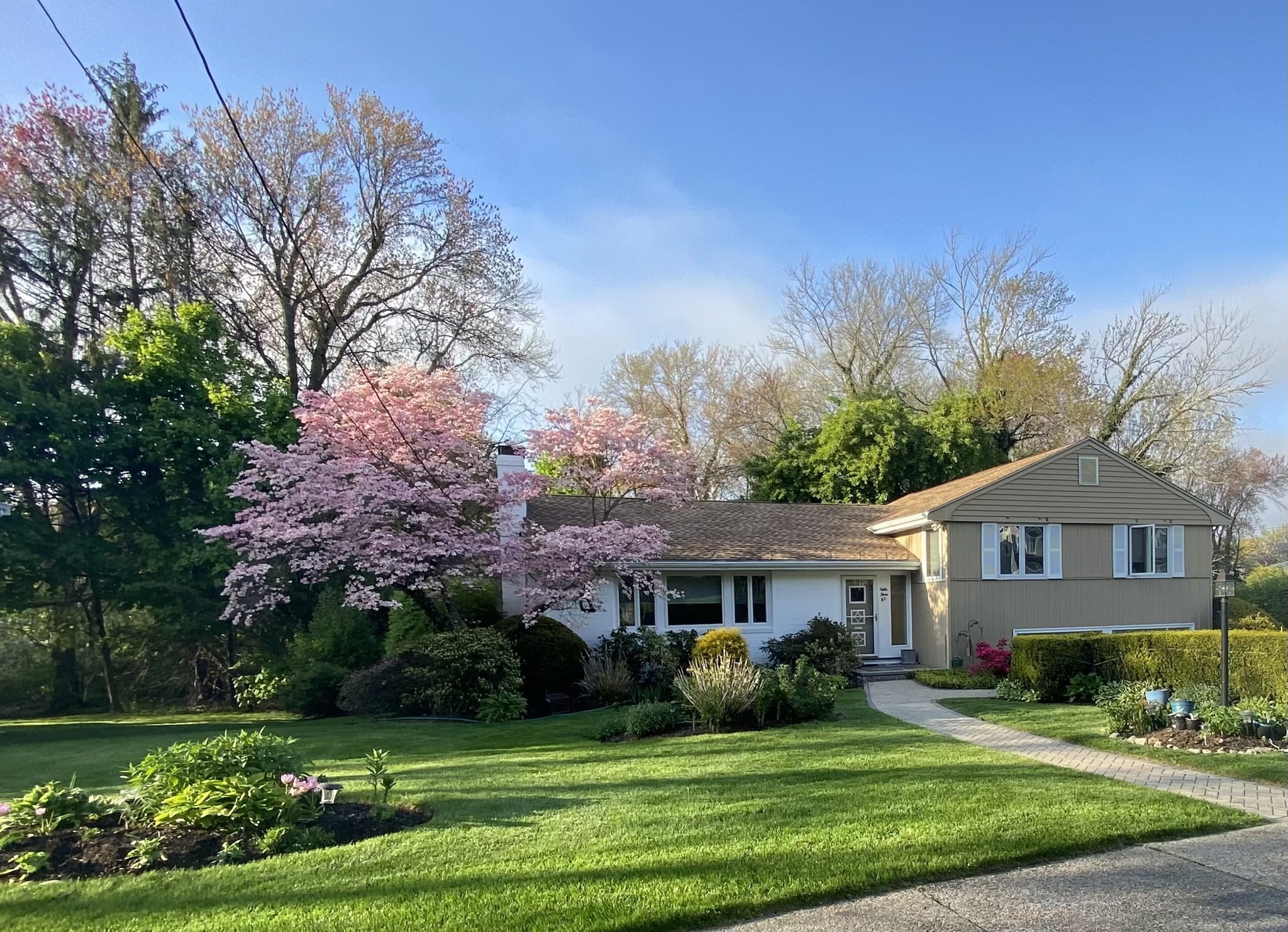 83 Bound Brook Road, Newton, MA 02461