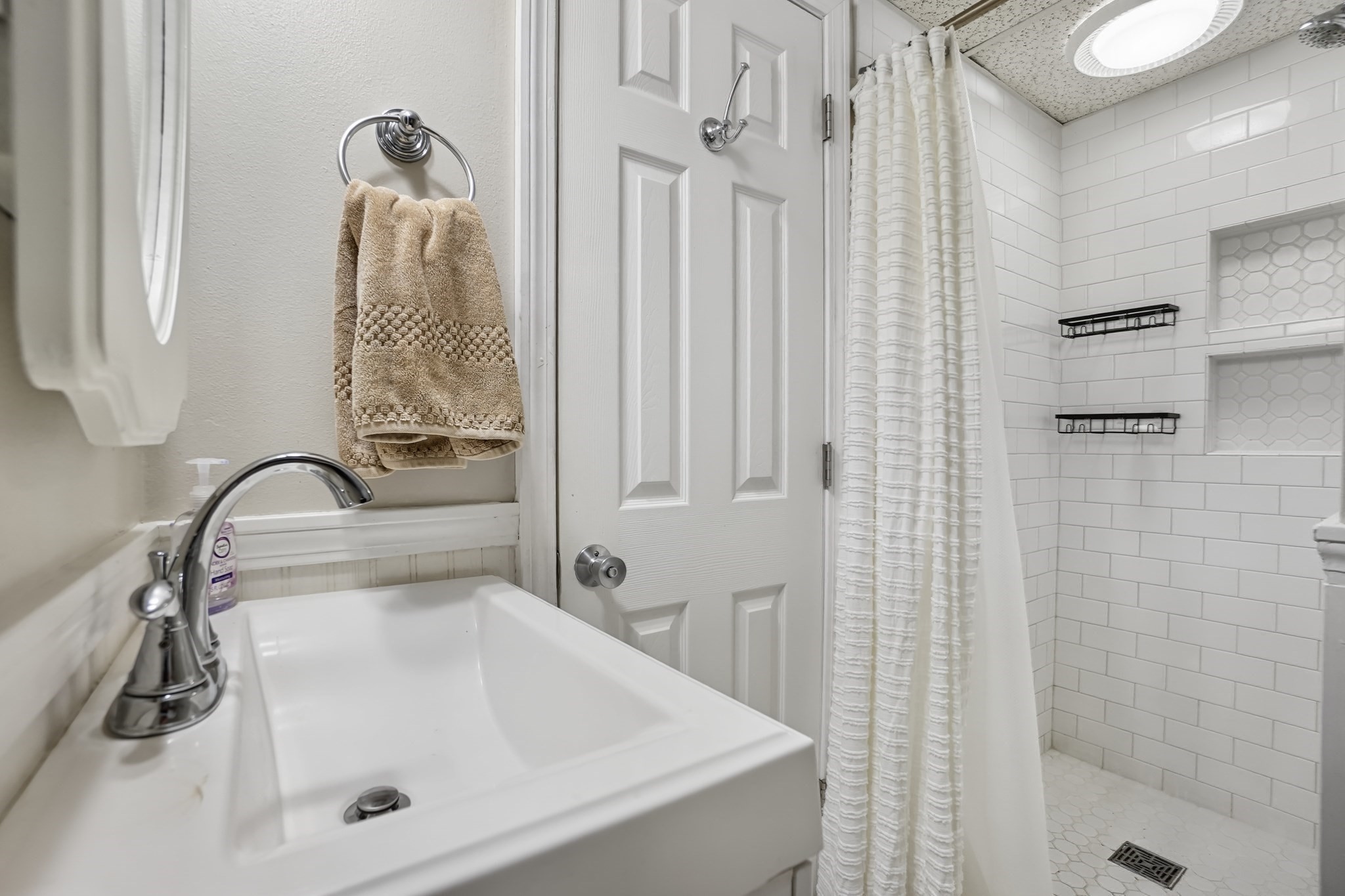 46 Kenmore Road, Waltham, MA 02453 - Image 30