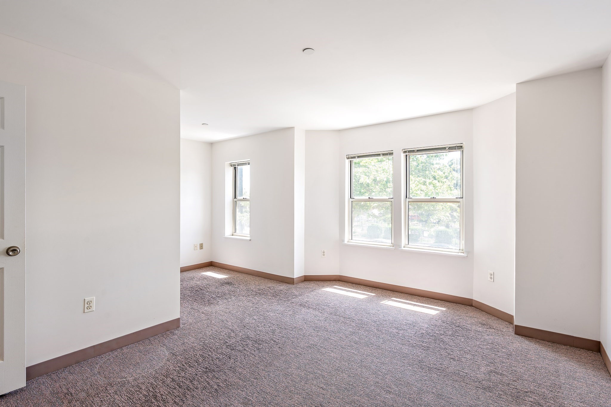 955 Tremont St. Unit 1, Symphony, Boston, MA 02120 - Image 16