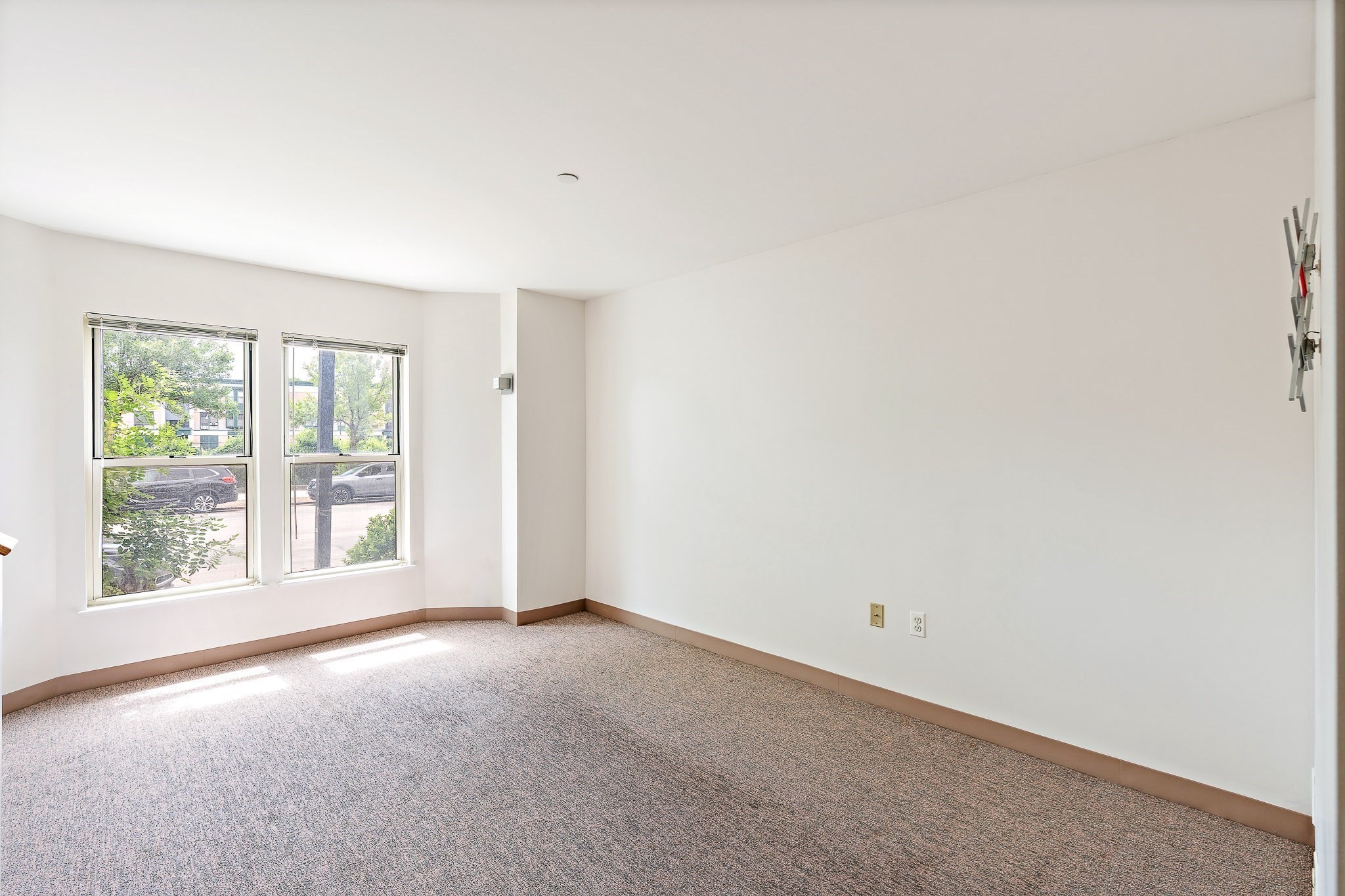 955 Tremont St. Unit 1, Symphony, Boston, MA 02120 - Image 5