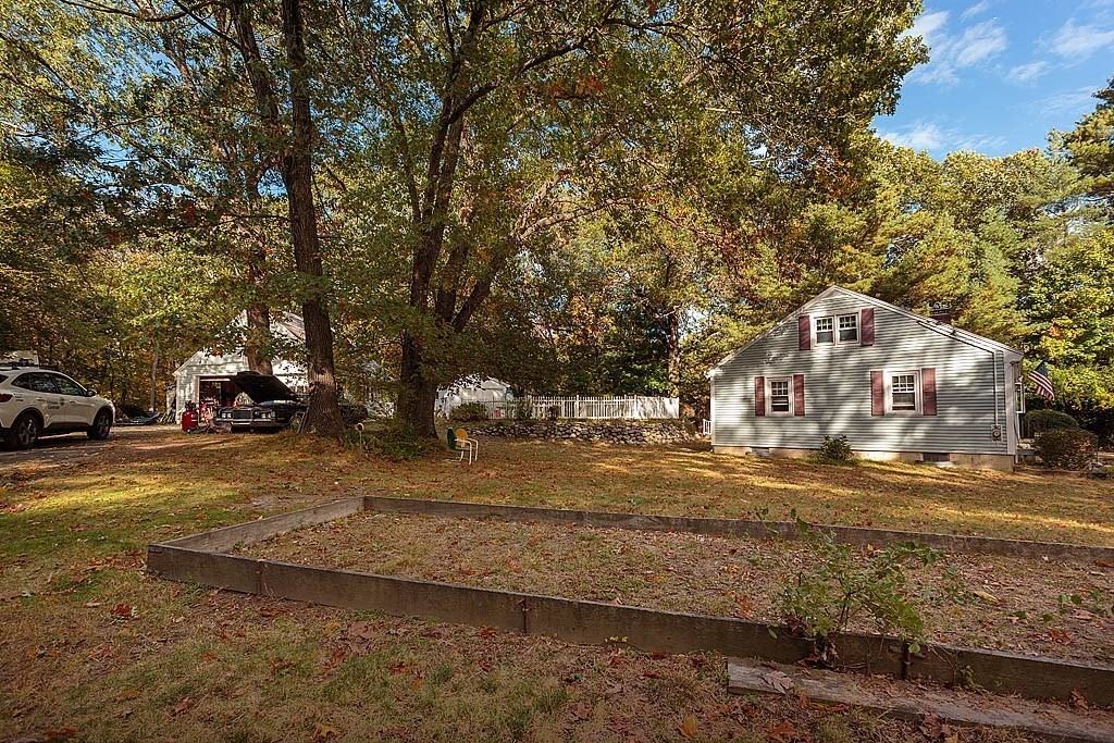 375 Old Russell Street, Woburn, MA 01801 - Image 2