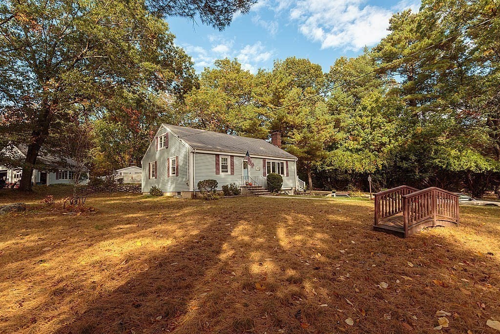 375 Old Russell Street, Woburn, MA 01801