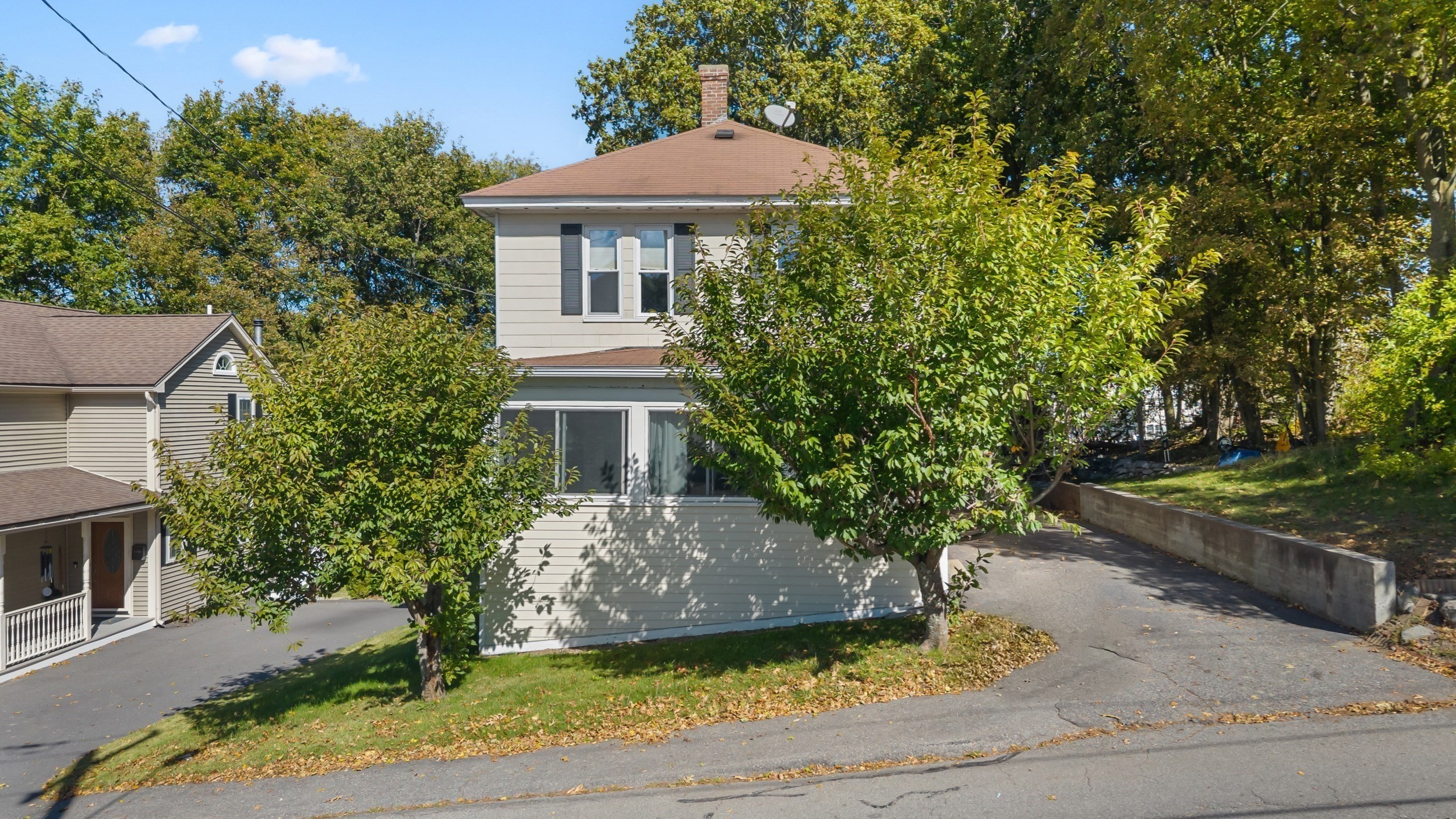 26 New Harbor Road, Clinton, MA 01510