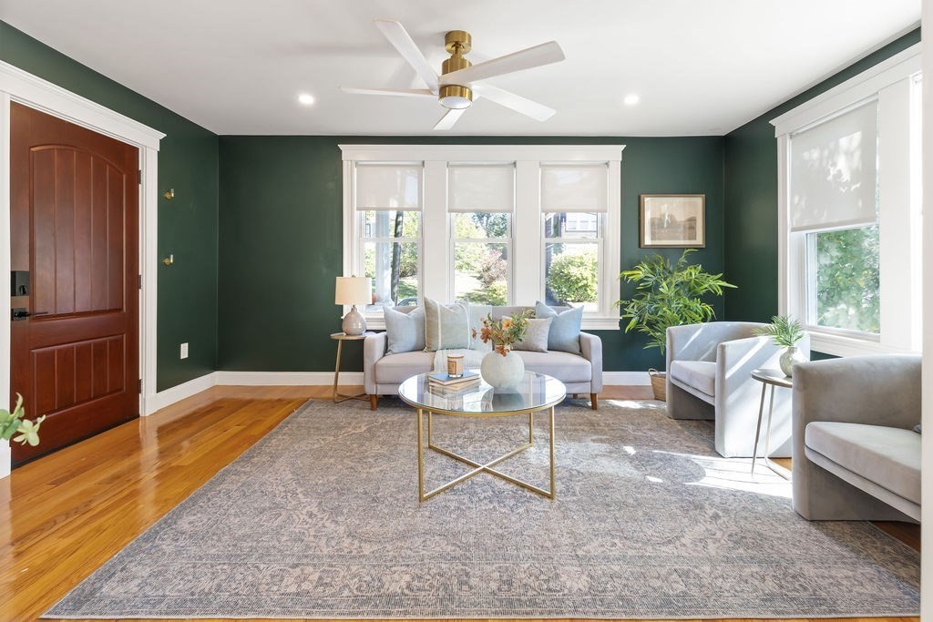 87 Irving St Unit 1, Waltham, MA 02451