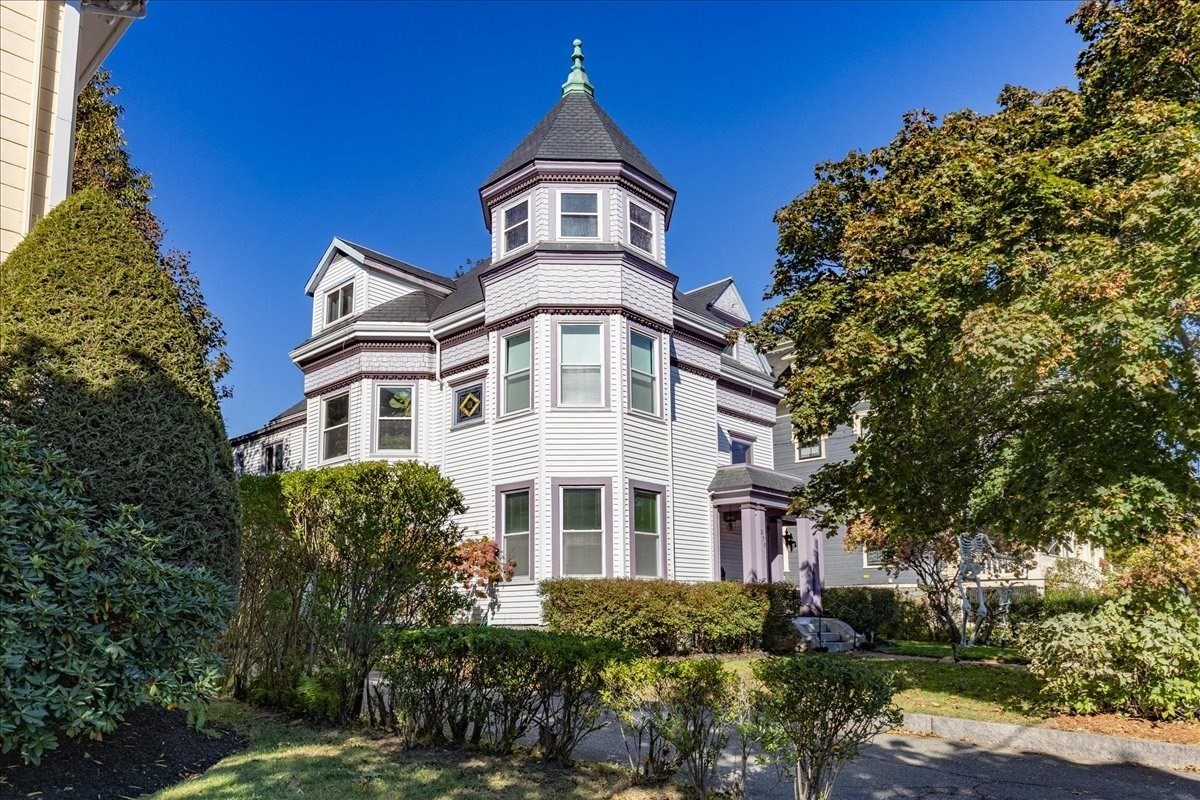 270 Lafayette St Unit 1, Salem, MA 01970
