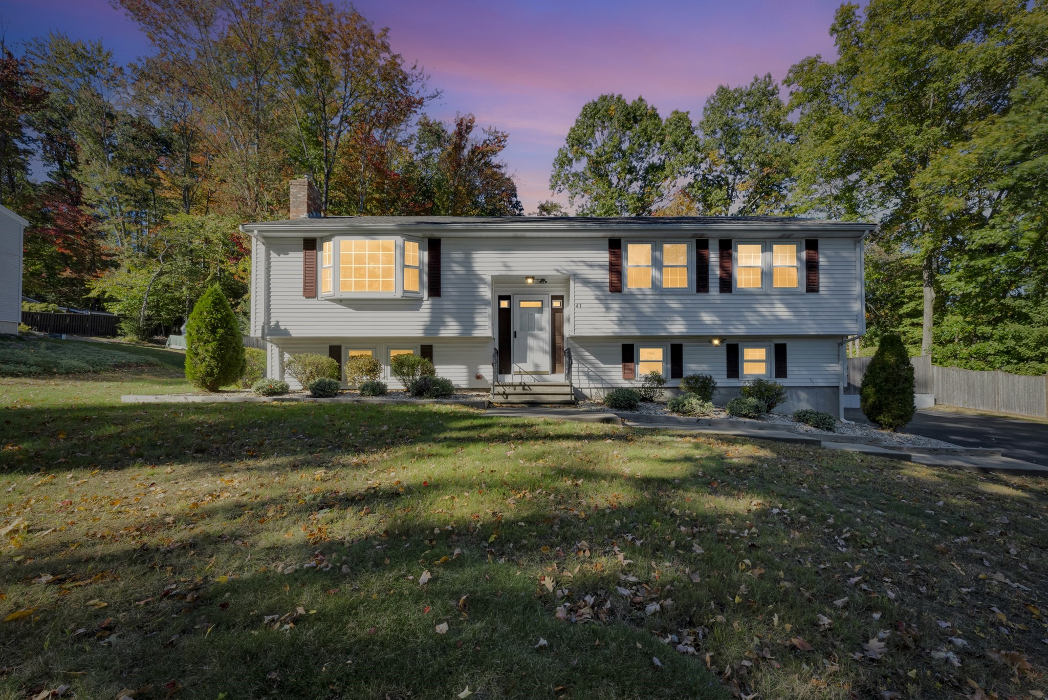 41 Old Bolton Road, Hudson, MA 01749