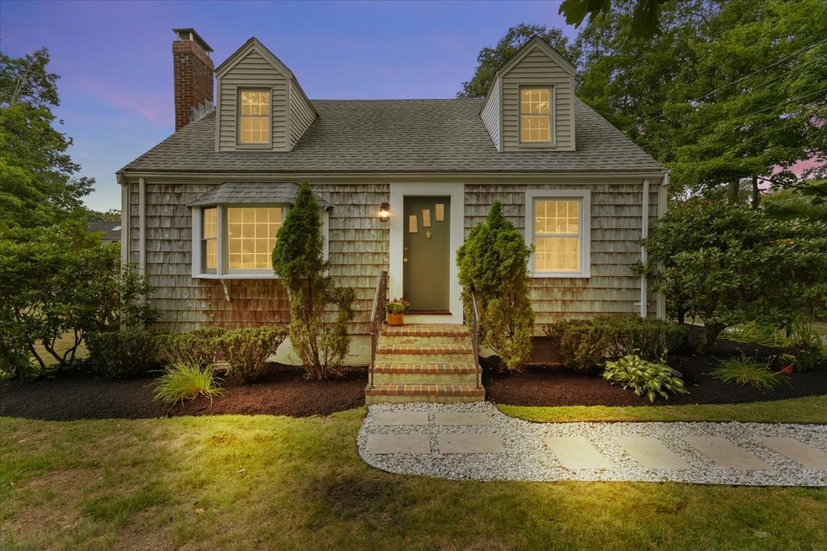 247 Union Street, Norwood, MA 02062
