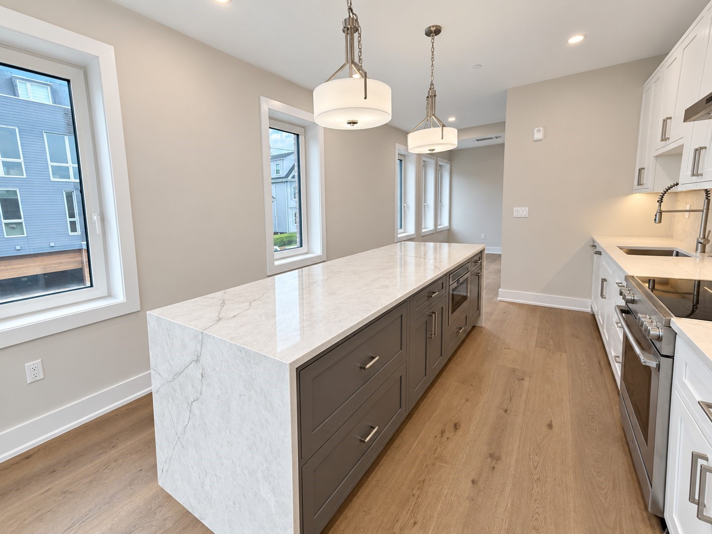 804 East 7th Street Unit 304, South Boston, Boston, MA 02127 - Image 5