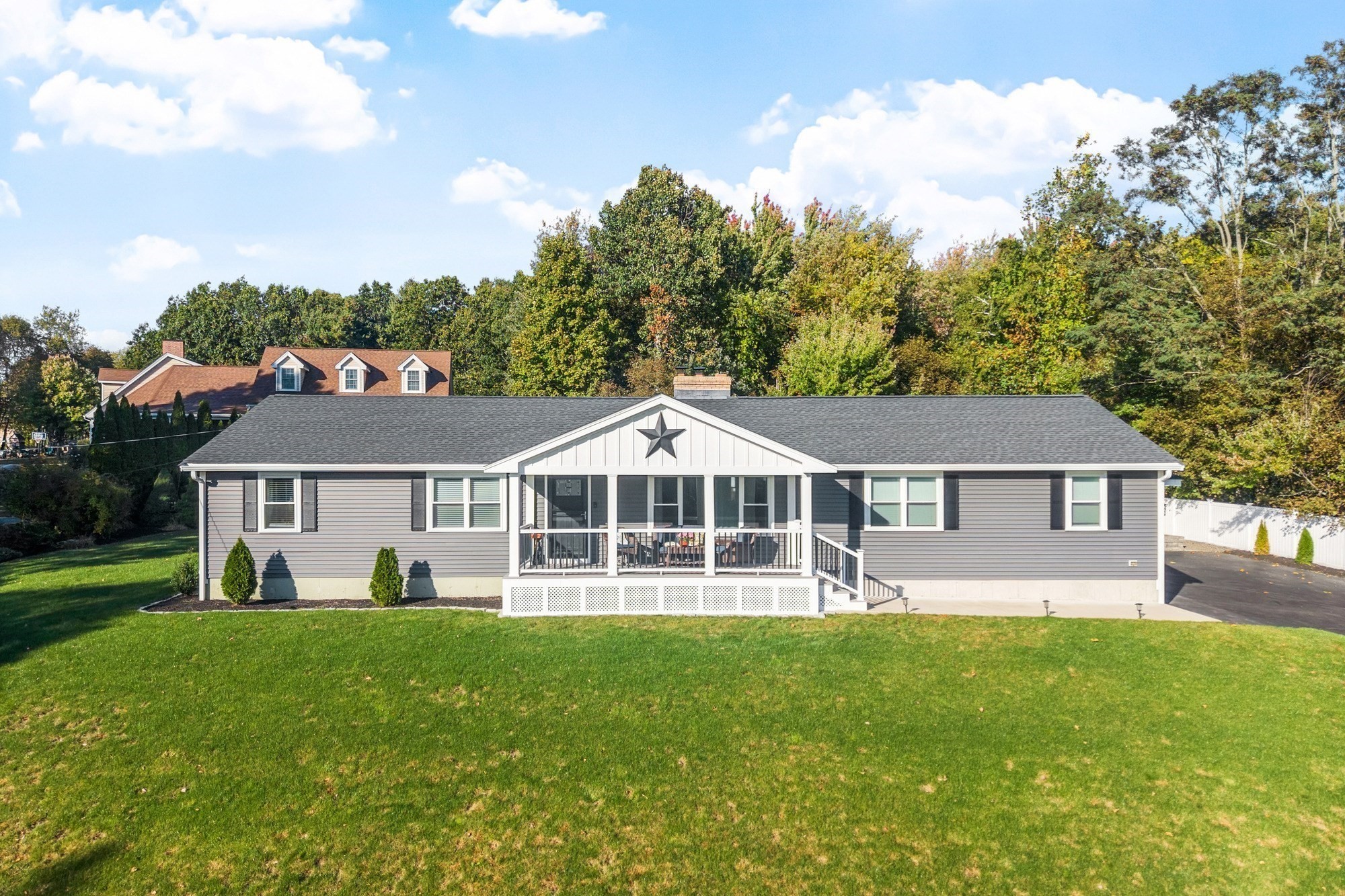 4 Nutting Dr, Leominster, MA 01453 - Image 1