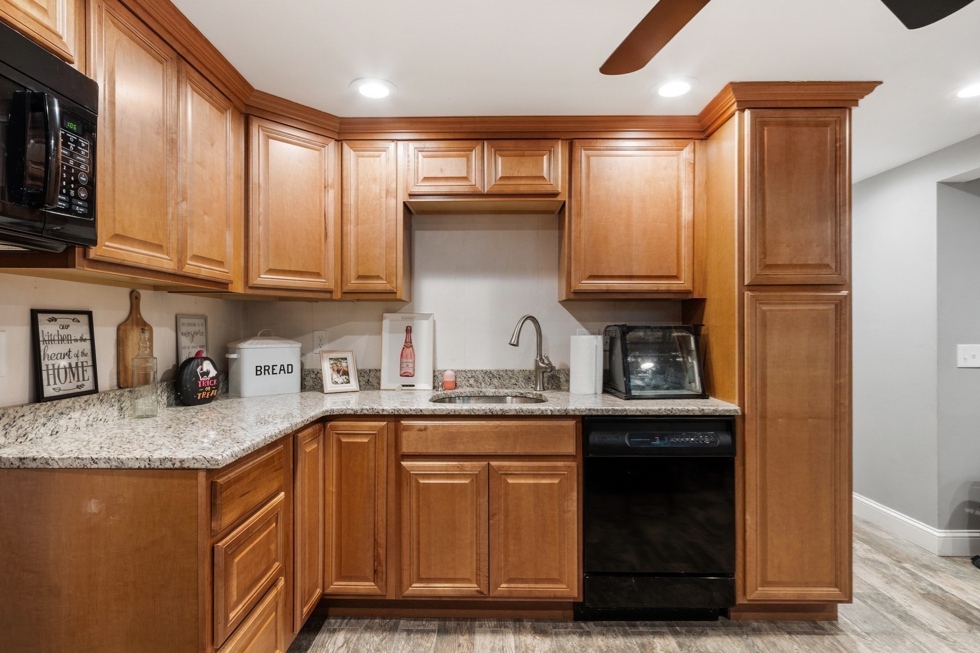 4 Nutting Dr, Leominster, MA 01453 - Image 29
