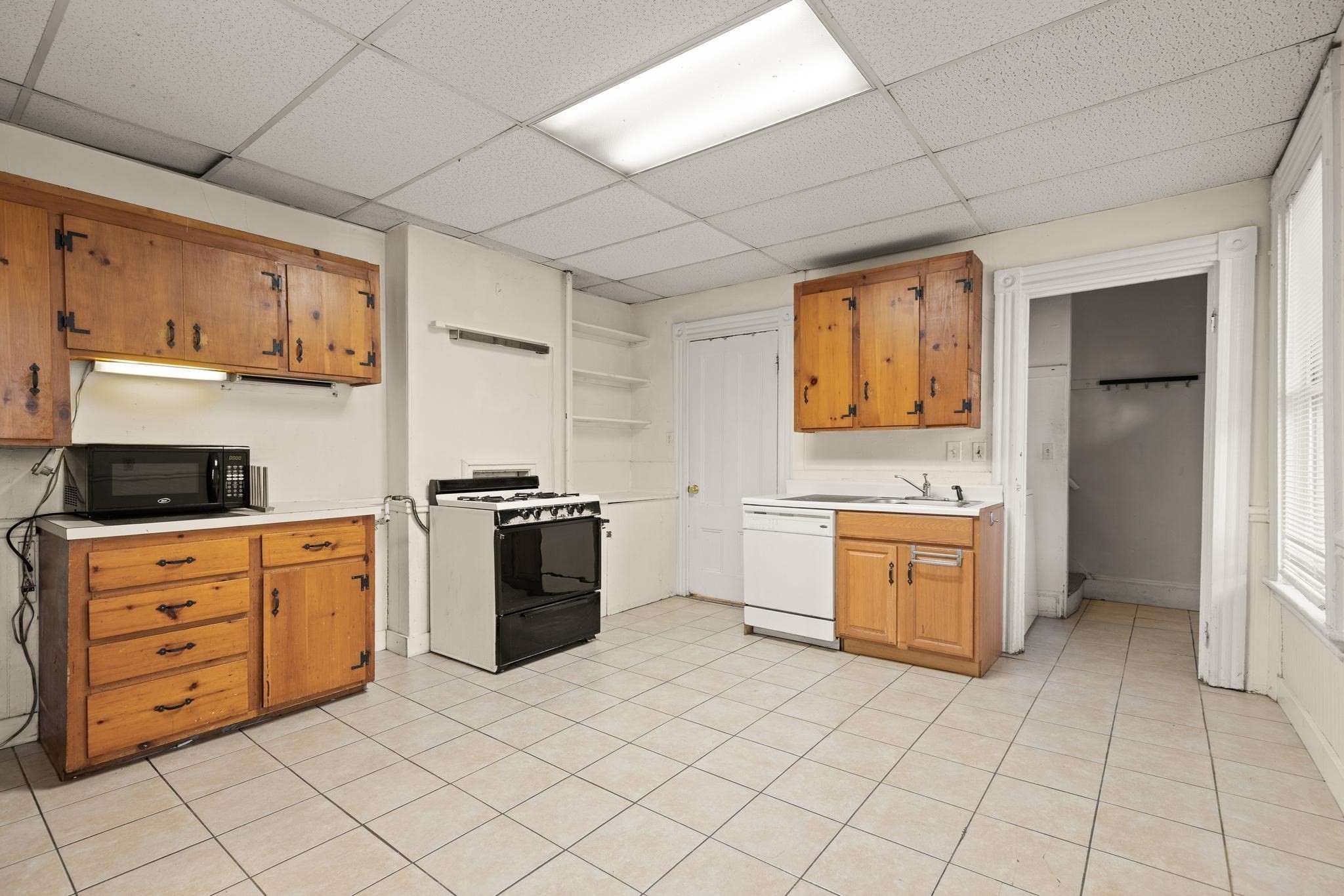 32 Linden St, Allston, Boston, MA 02134 - Image 27
