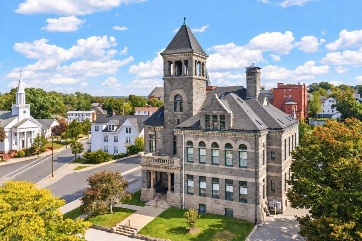 24 Front Unit 1, Woonsocket, RI 02895