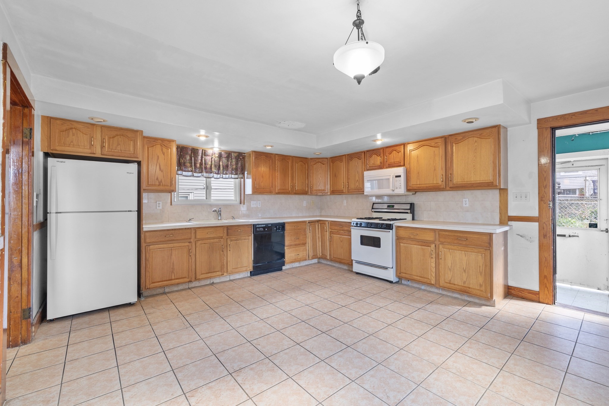 12 Shepard St, Brighton, Boston, MA 02135 - Image 11