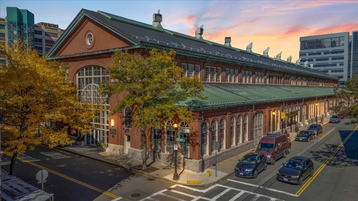 106 13th Unit 312, Charlestown, Boston, MA 02129