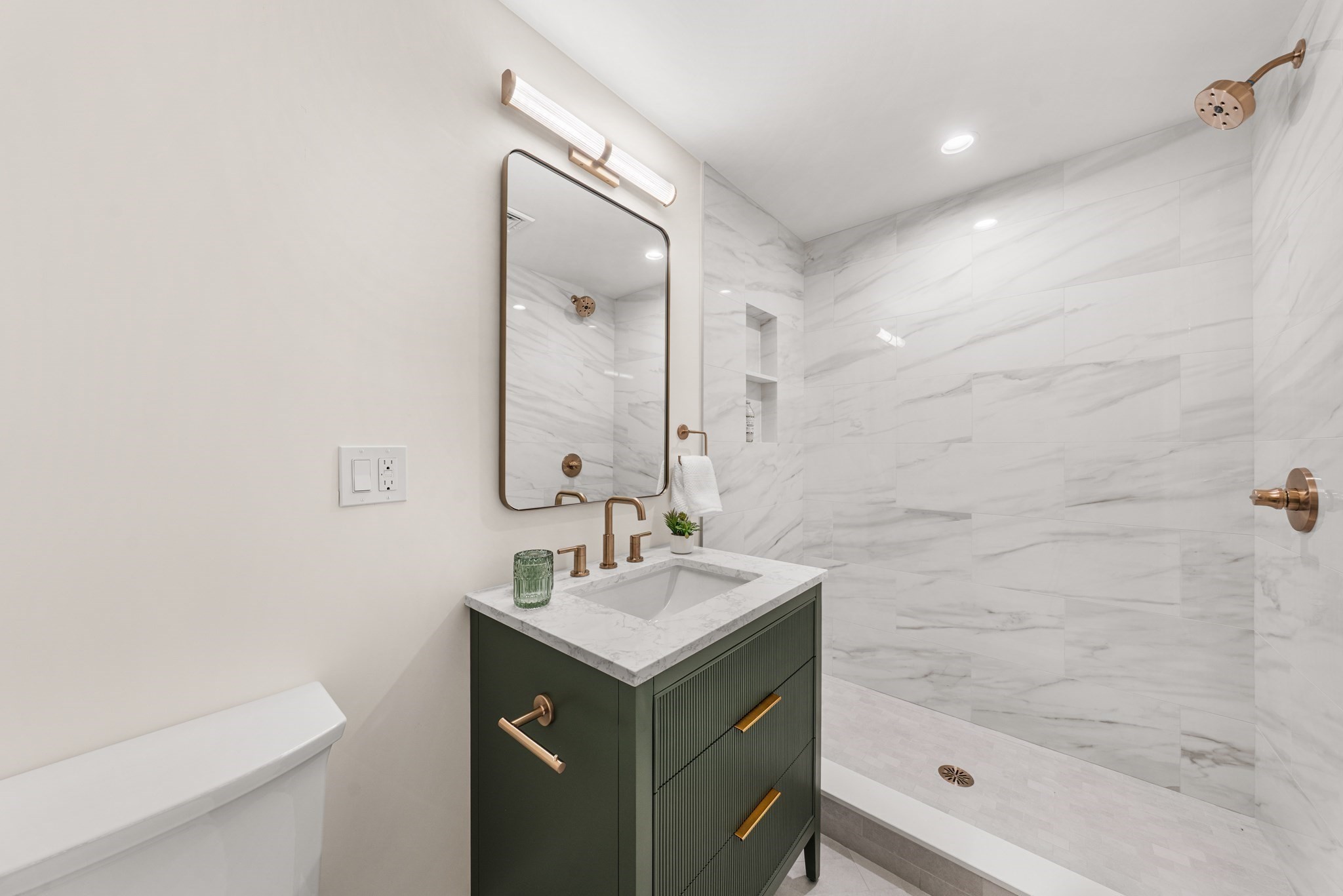 4 Crescent Rd Unit 1, Needham, MA 02494 - Image 25