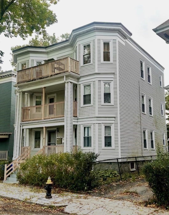 19 Samoset St, Dorchester, Boston, MA 02124