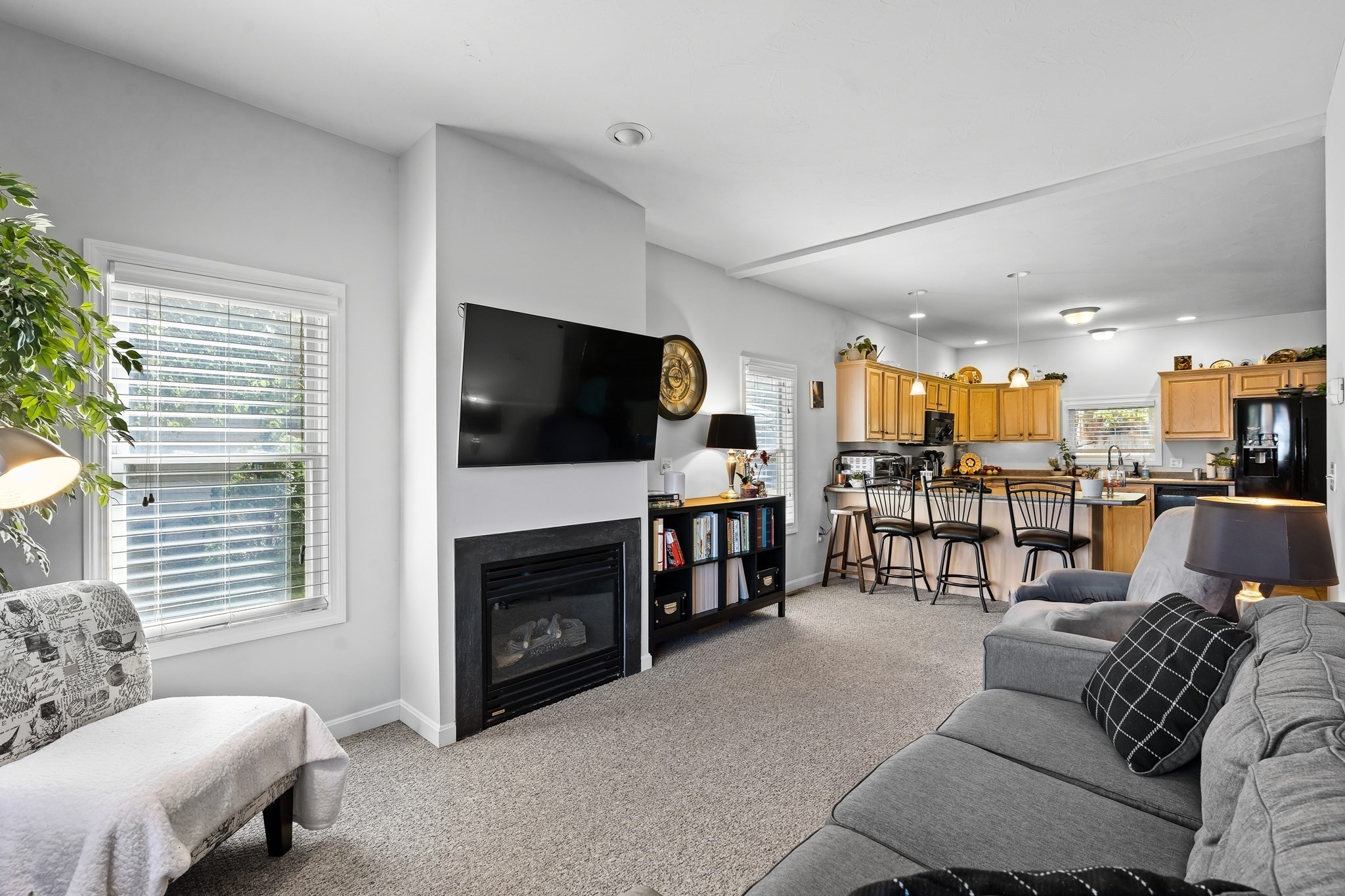 357 Litchfield St Unit 357, Leominster, MA 01453 - Image 11