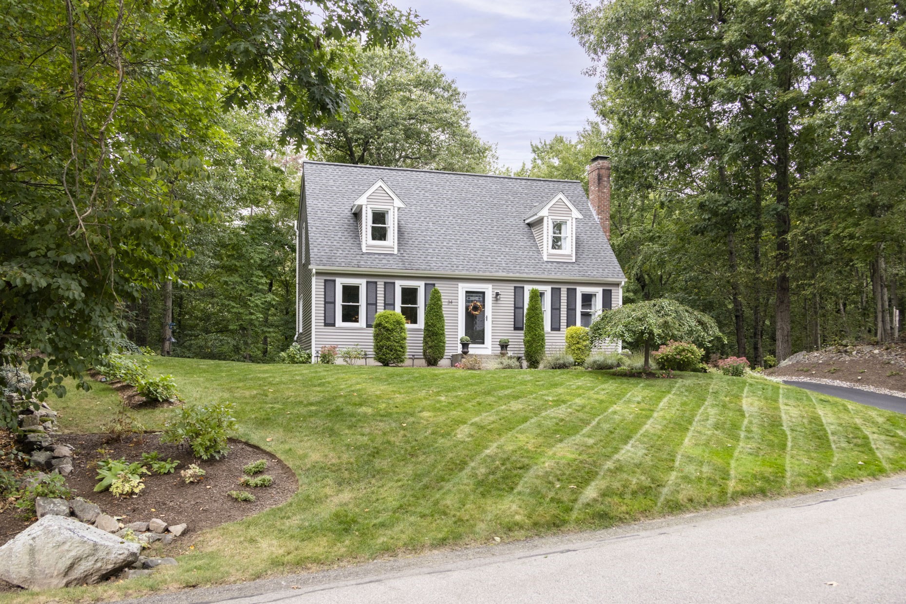 34 Serengeti Dr, North Attleboro, MA 02760