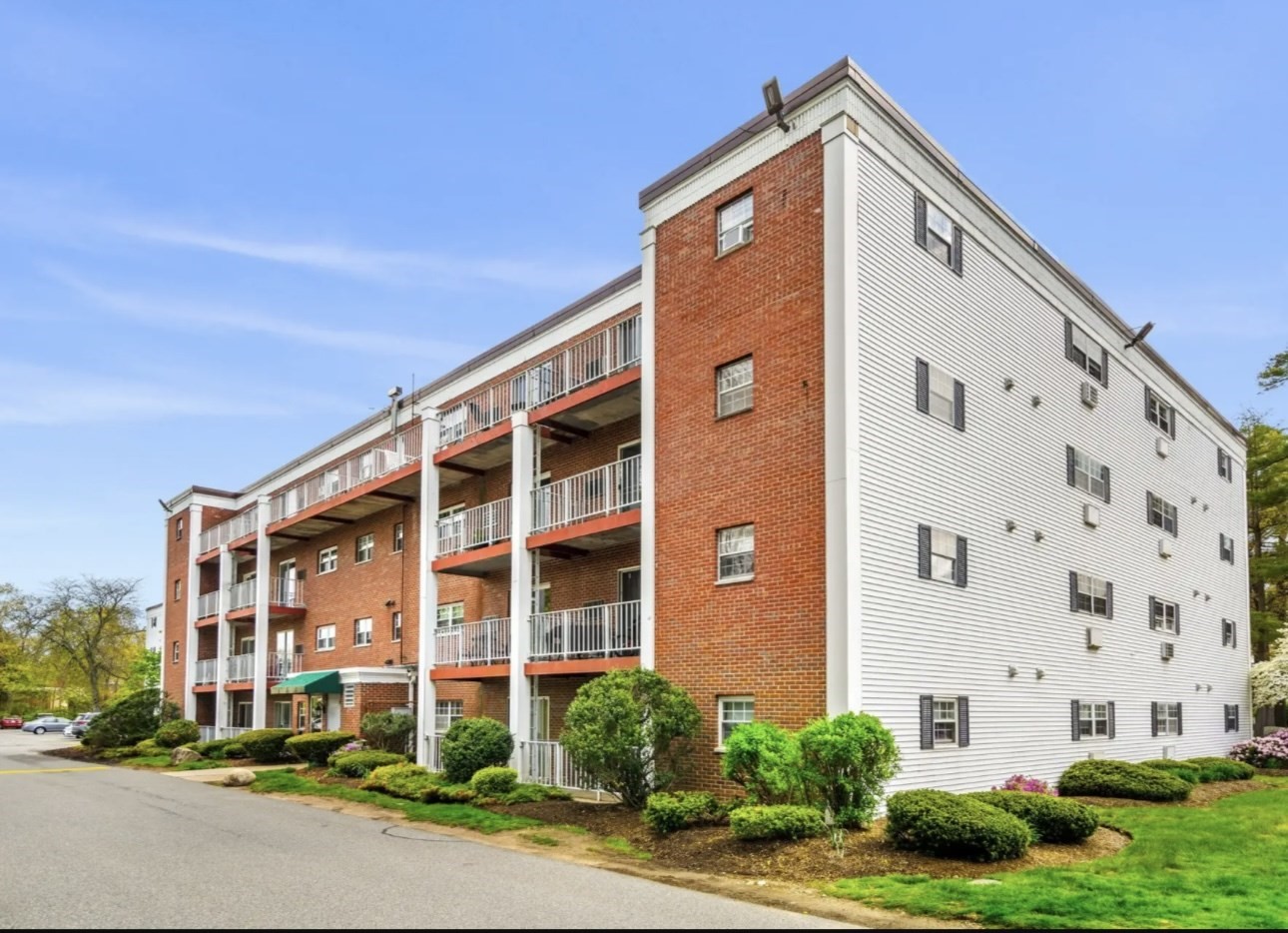 26 Greentree Ln Unit 31, Weymouth, MA 02190
