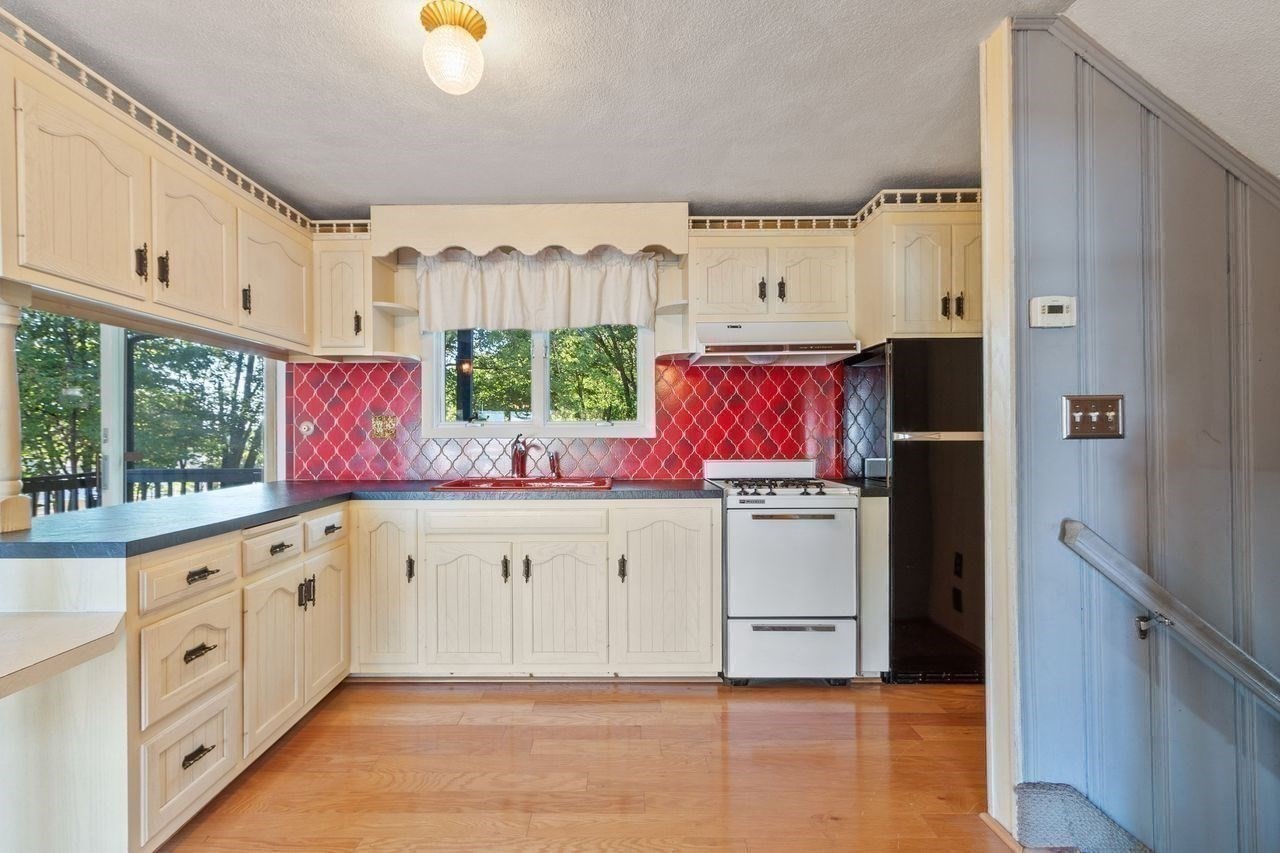 33 Cushman Terrace Not Ave, Revere, MA 02151 - Image 11