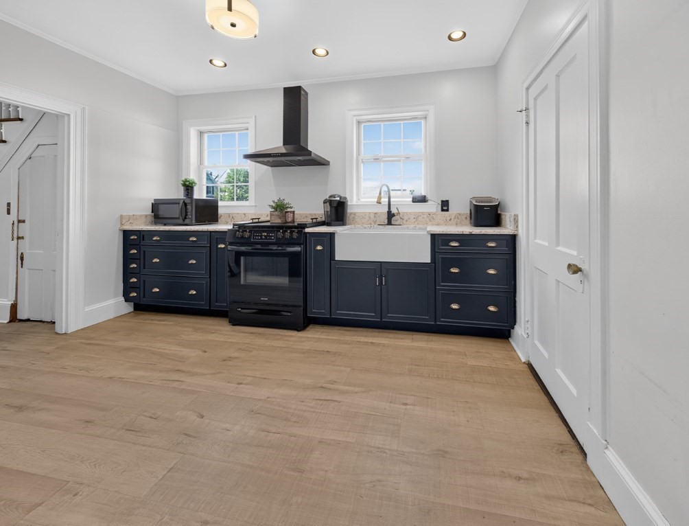 138 Copeland St, Brockton, MA 02301