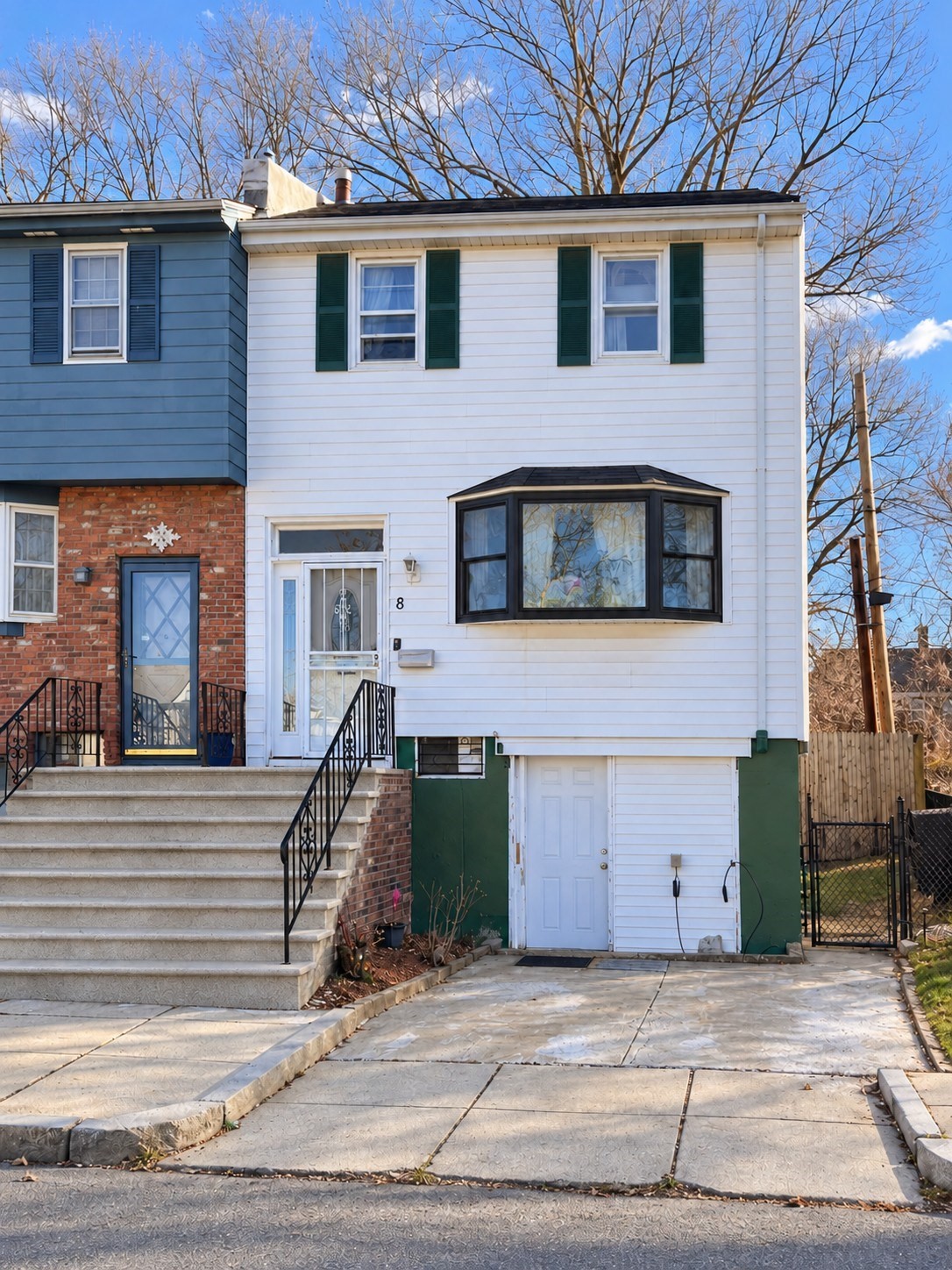 8 Ralston Rd, Hyde Park, Boston, MA 02136