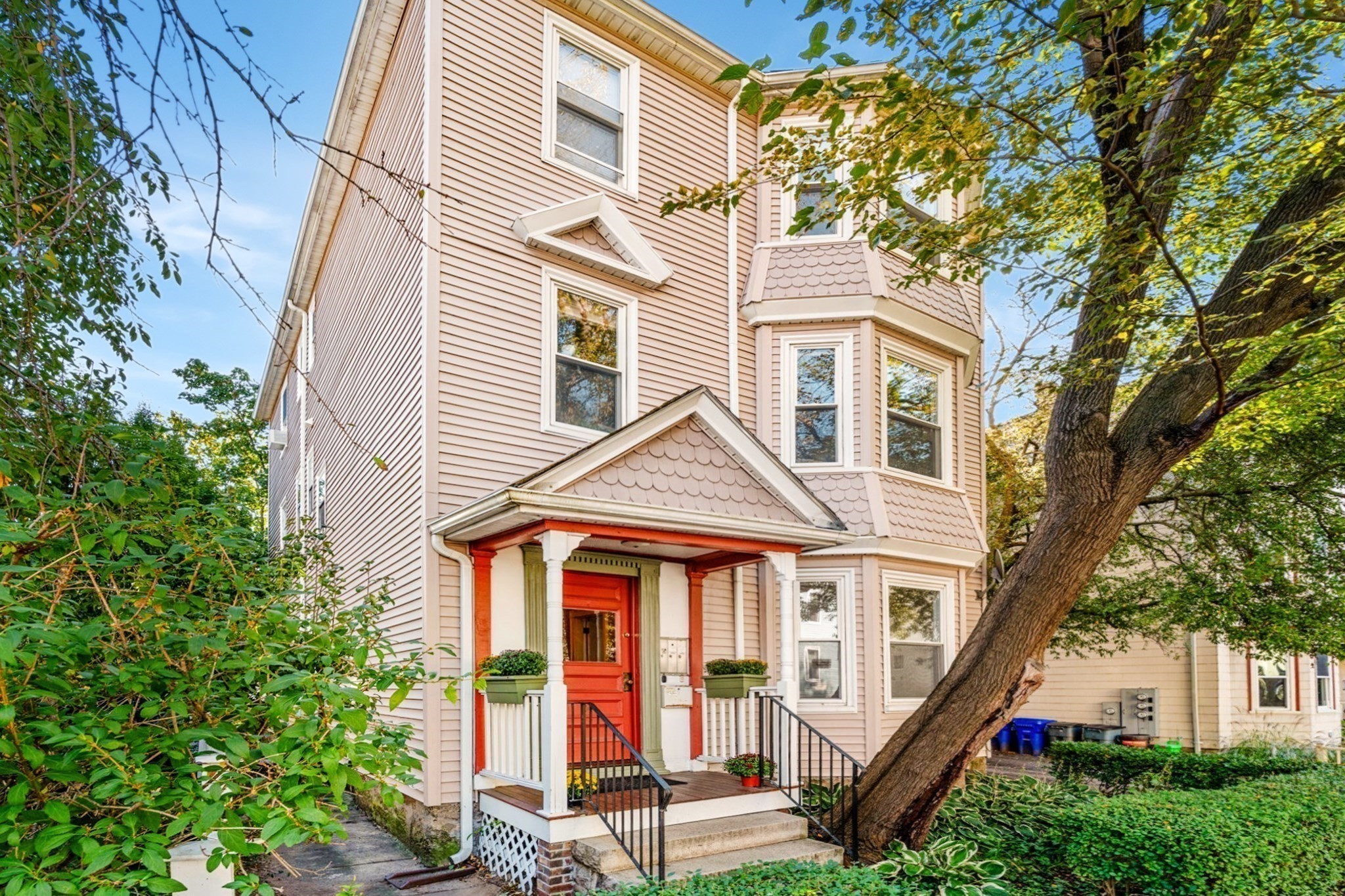 34 Goldsmith St Unit 1, Jamaica Plain, Boston, MA 02130