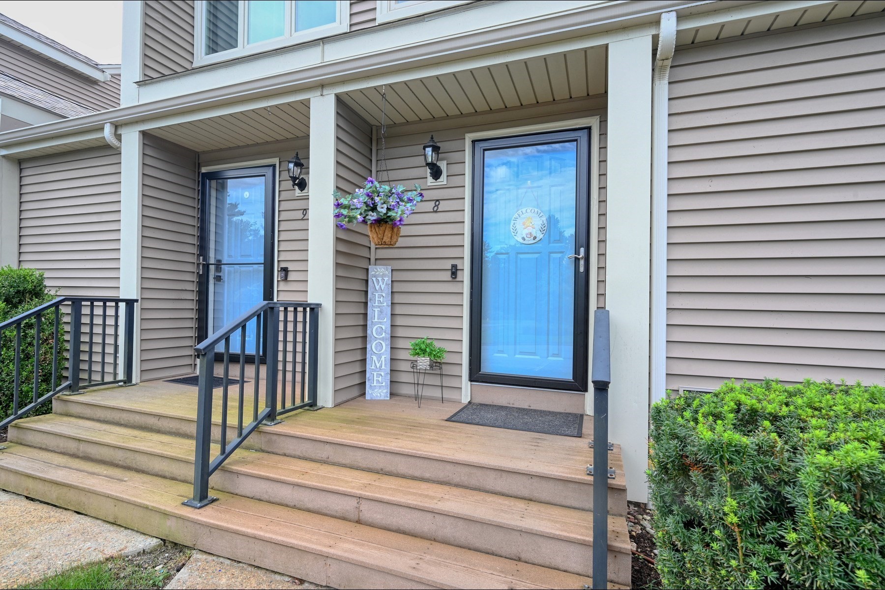 340 Centre Unit 8, Rockland, MA 02370