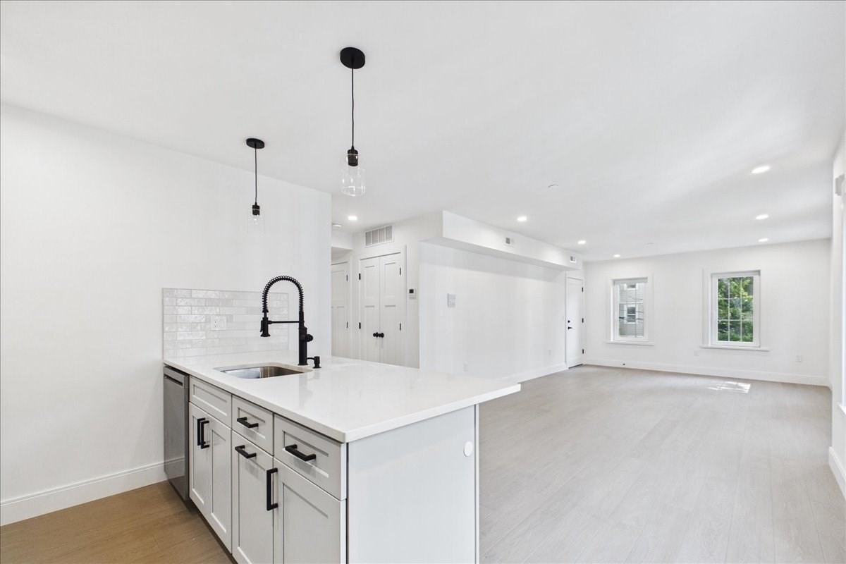 305 Chestnut Ave Unit 1, Jamaica Plain, Boston, MA 02130 - Image 11