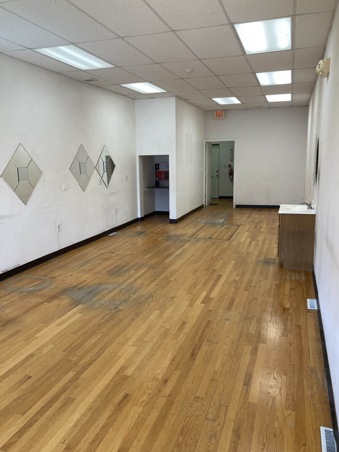 147 Highland Ave, Somerville, MA 02143 - Image 2