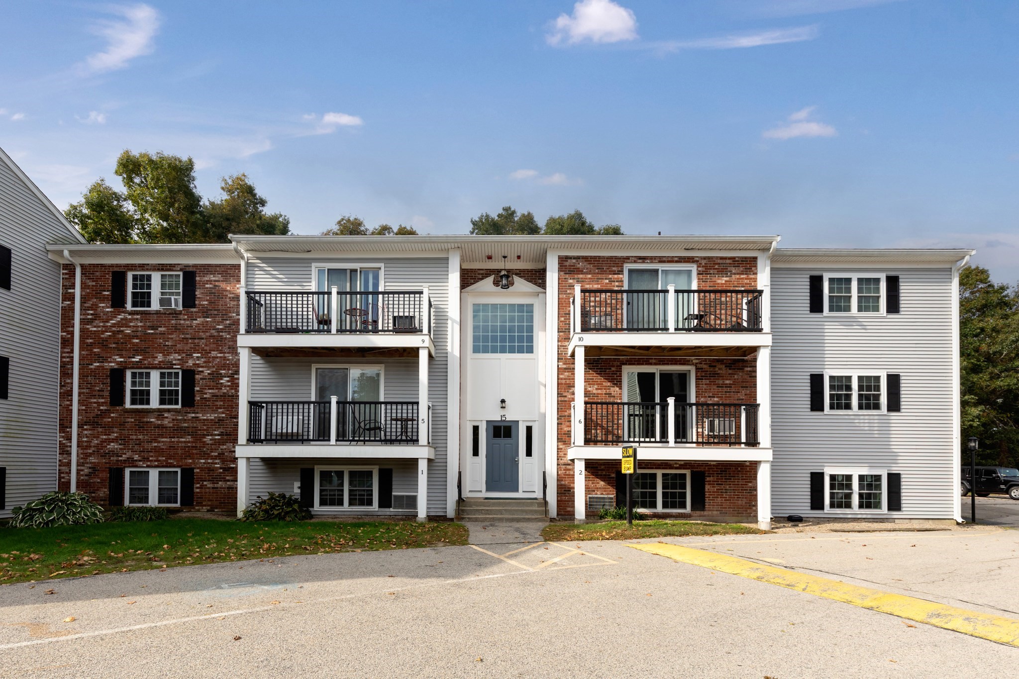 15 Chapel Hill Dr Unit 12, Plymouth, MA 02360