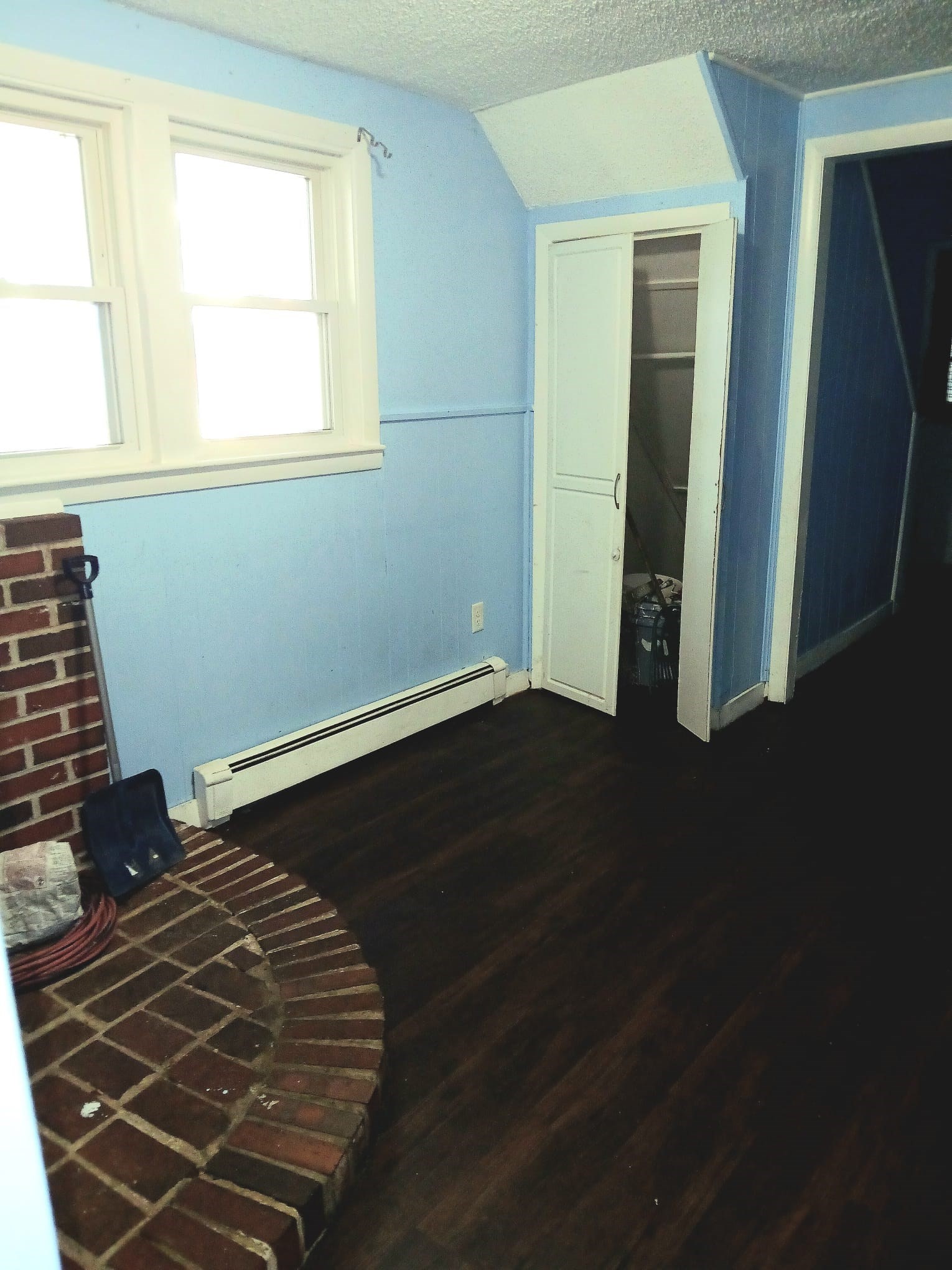 76 Fremont St, Lowell, MA 01850