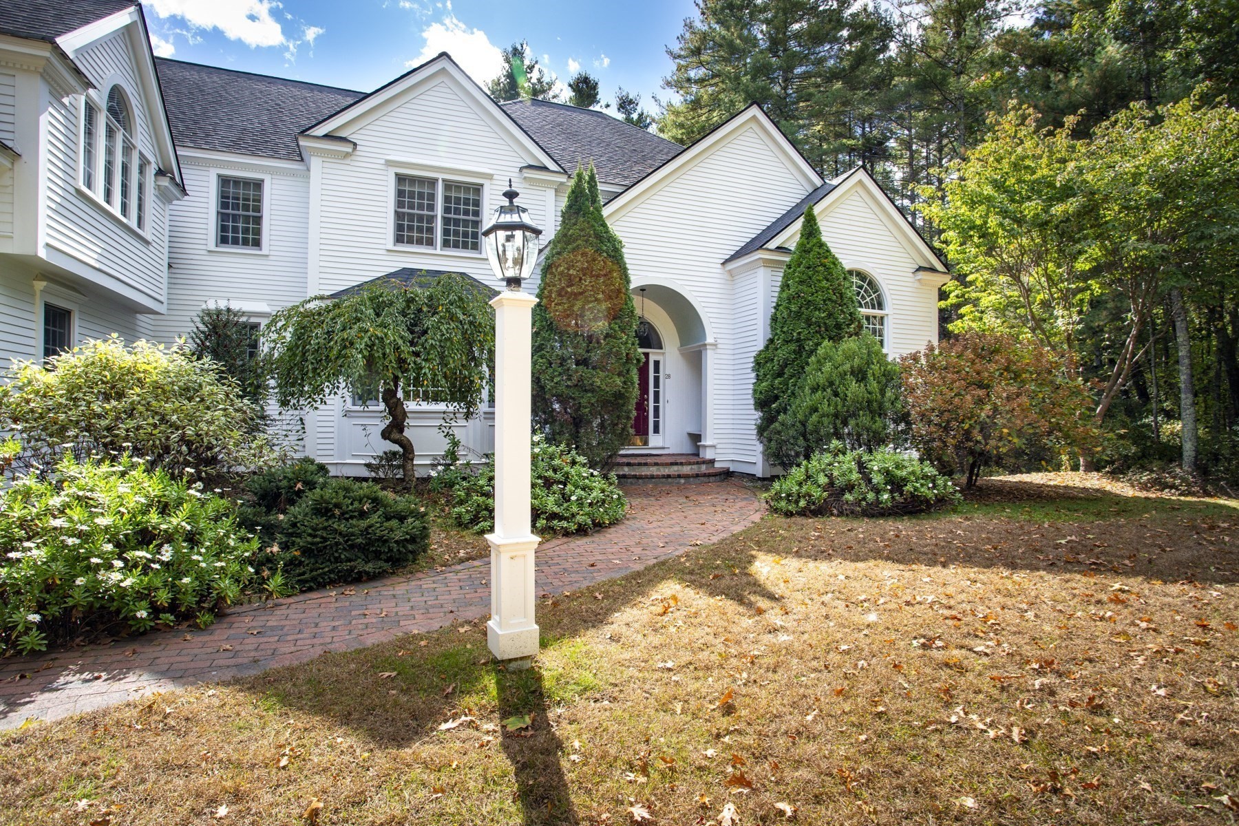 28 Meachen, Sudbury, MA 01776