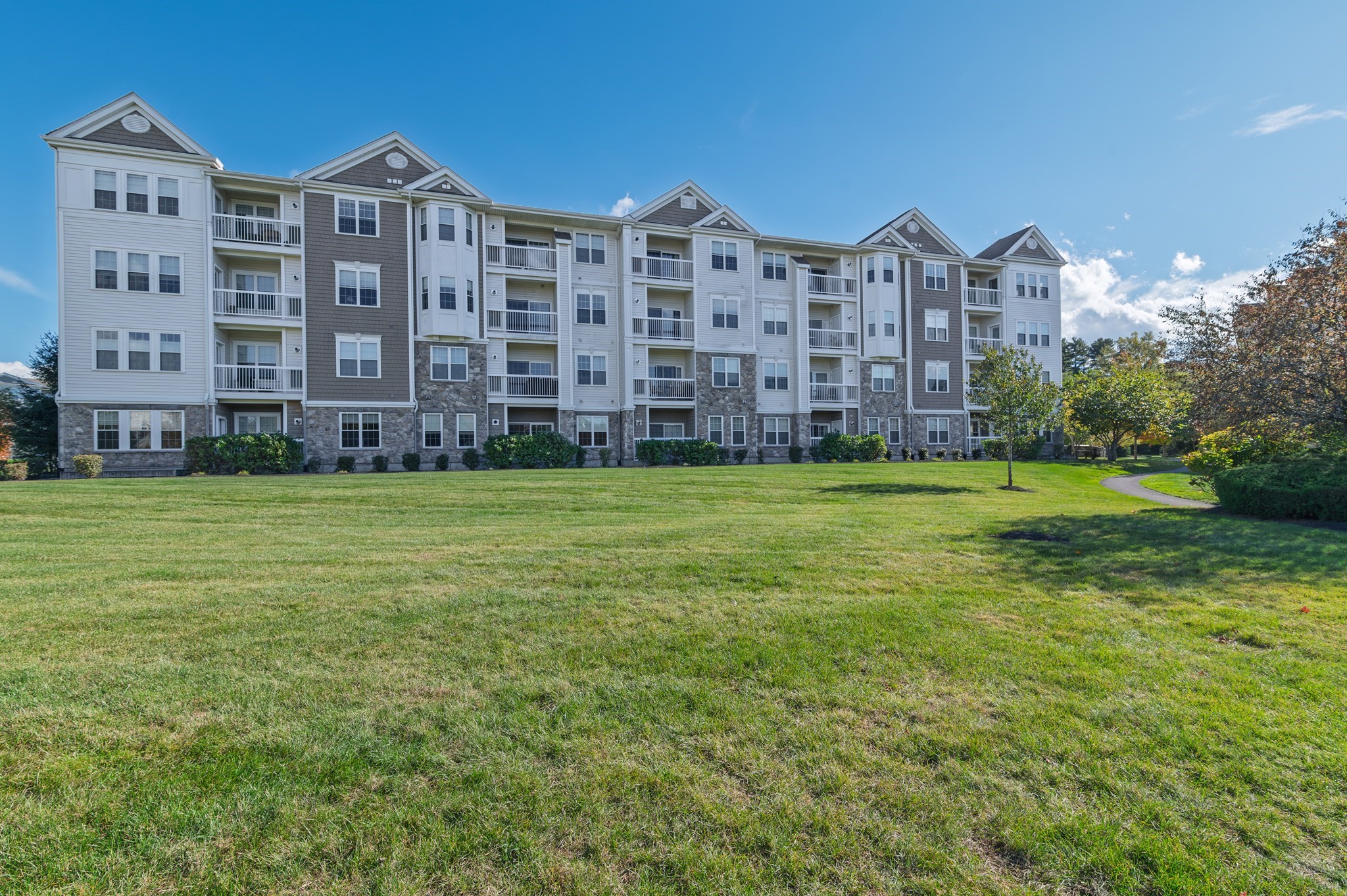 422 John Mahar Hwy Unit 109, Braintree, MA 02184
