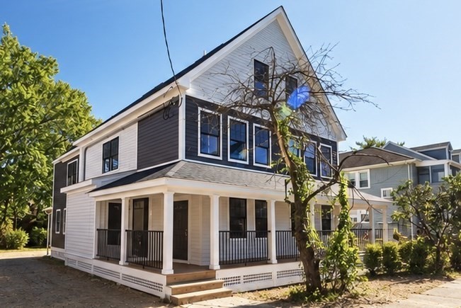64 Dalby St Unit 1, Newton, MA 02458