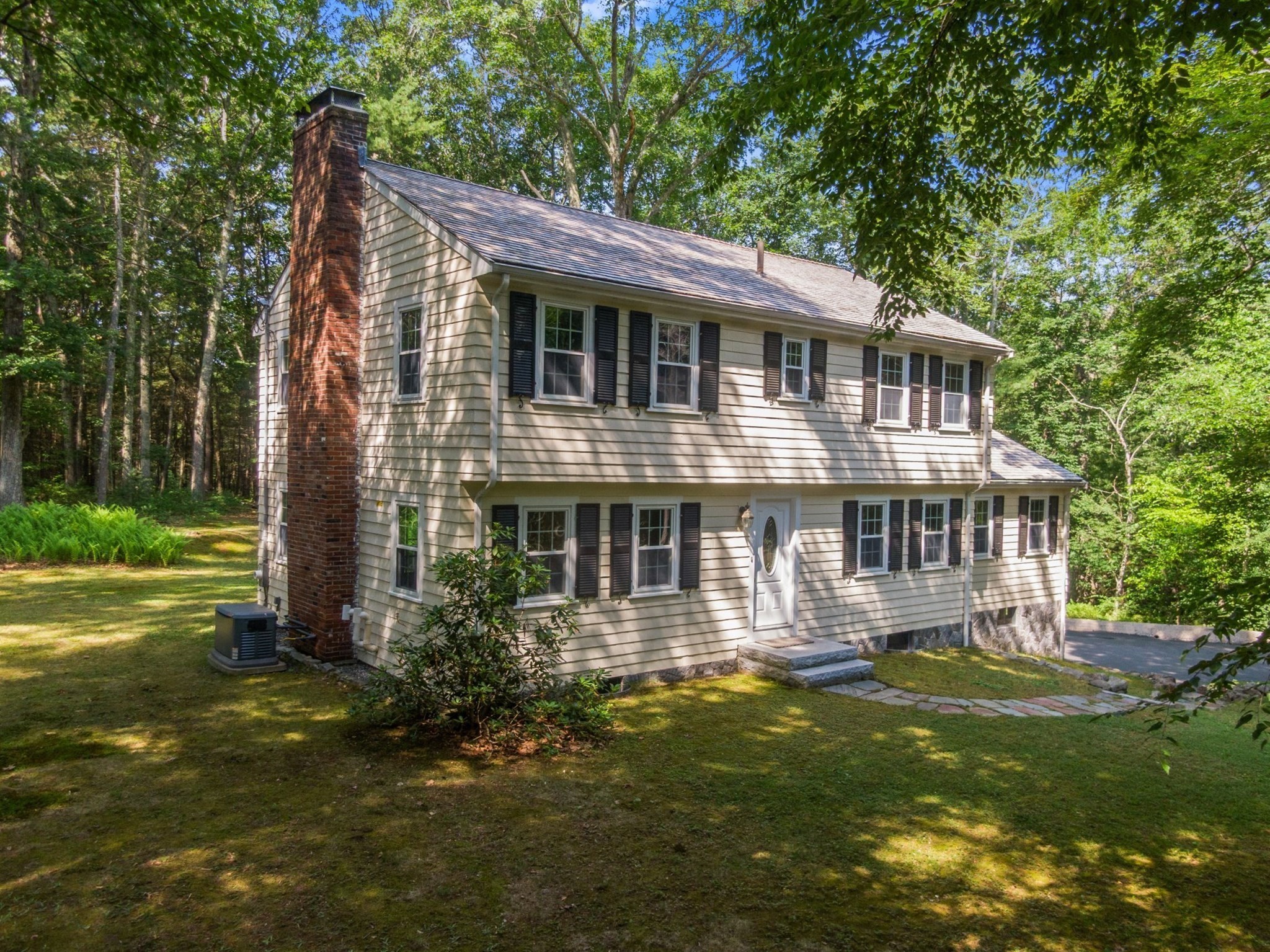 113 New Bridge Rd, Sudbury, MA 01776