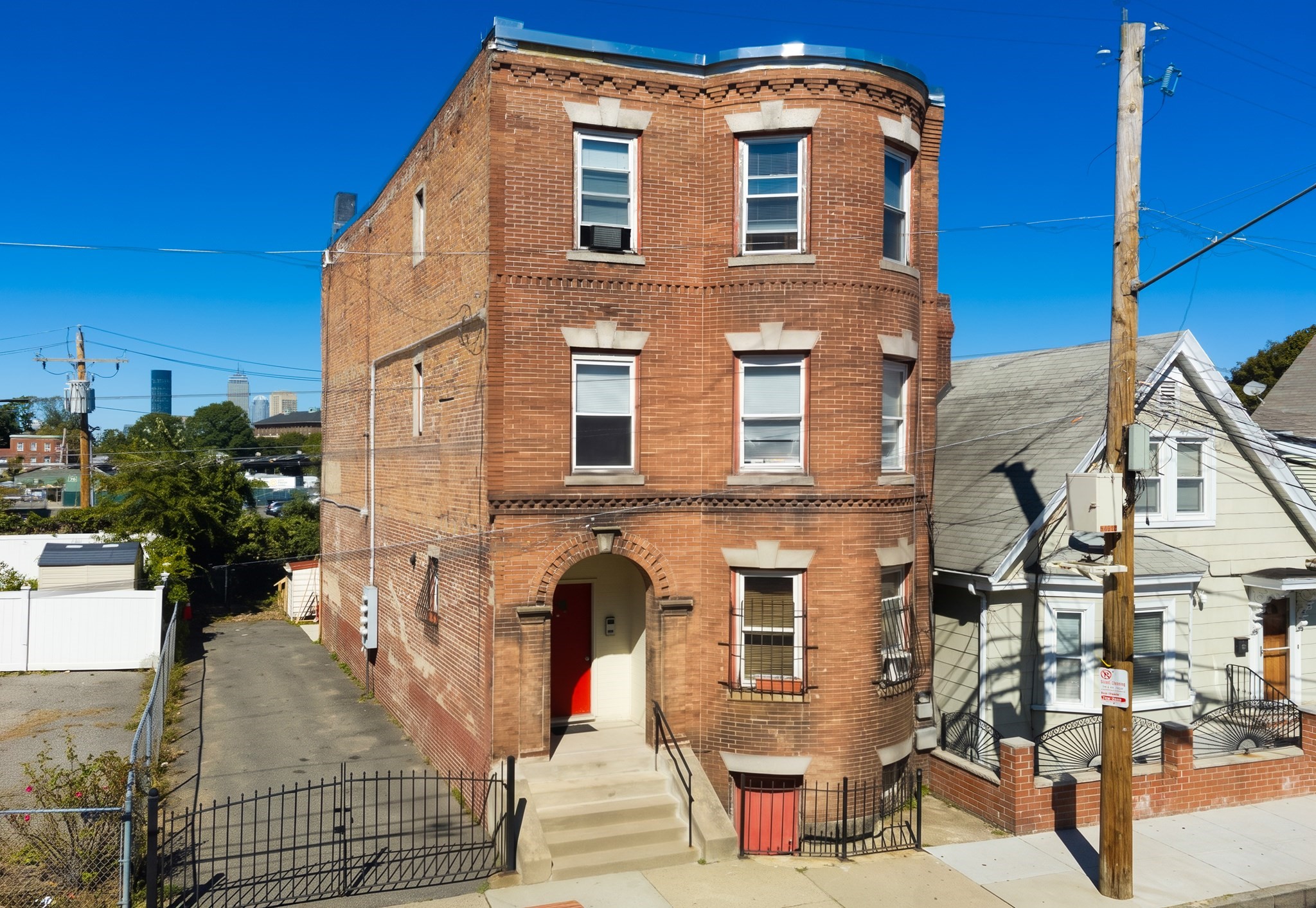 58 Burrell, Boston - Roxbury, MA 02119