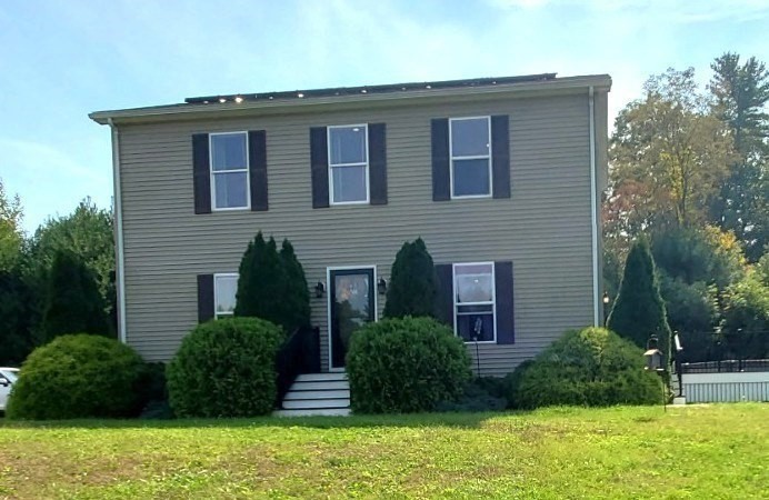 4 Bernards Way, Rochester, MA 02770