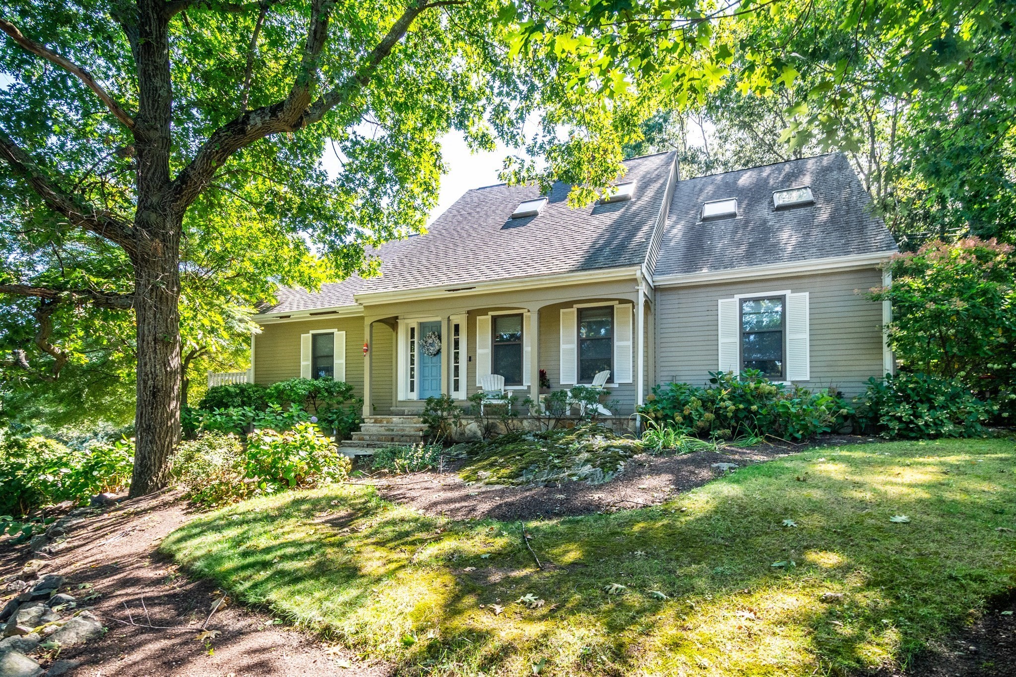 30 Surrey Rd, Winchester, MA 01890