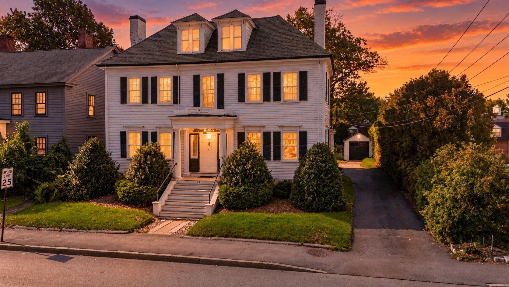 43 Summer St, Taunton, MA 02780