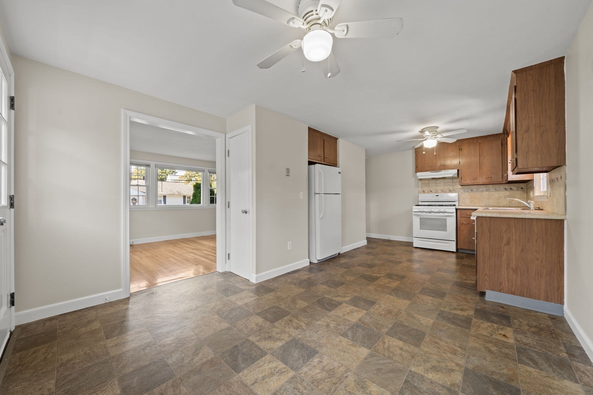 13 Gregg Street, Woburn, MA 01801 - Image 22