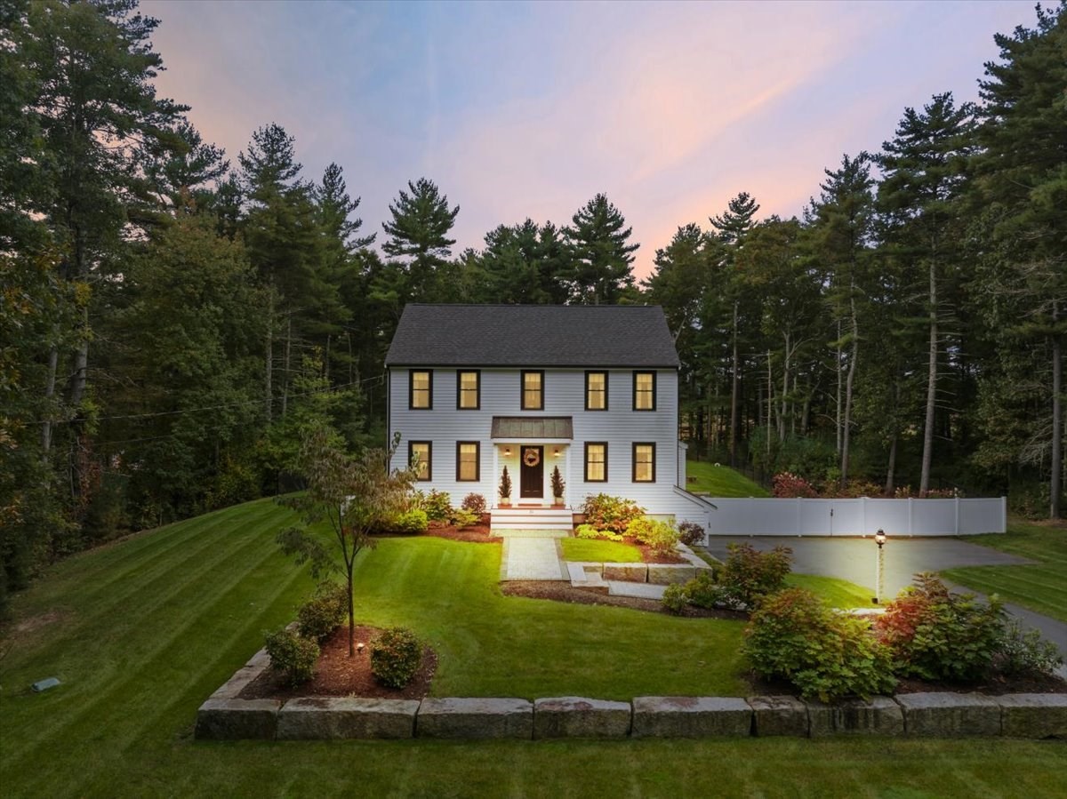 35 Rocky Meadow Street, Middleboro, MA 02346