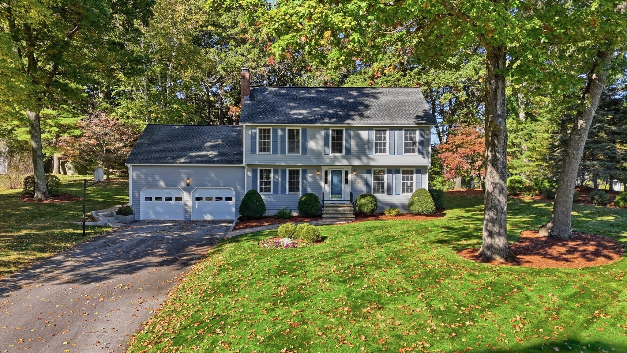56 Moore St, Chelmsford, MA 01824