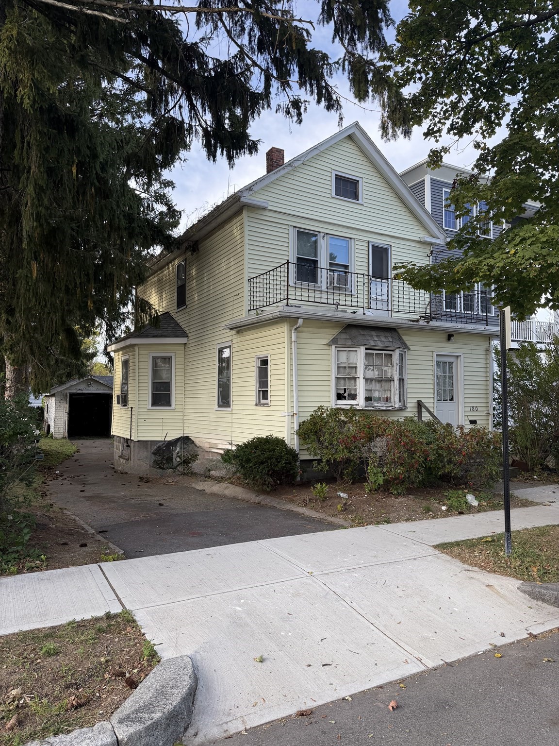 180 Billings Road, Quincy, MA 02171