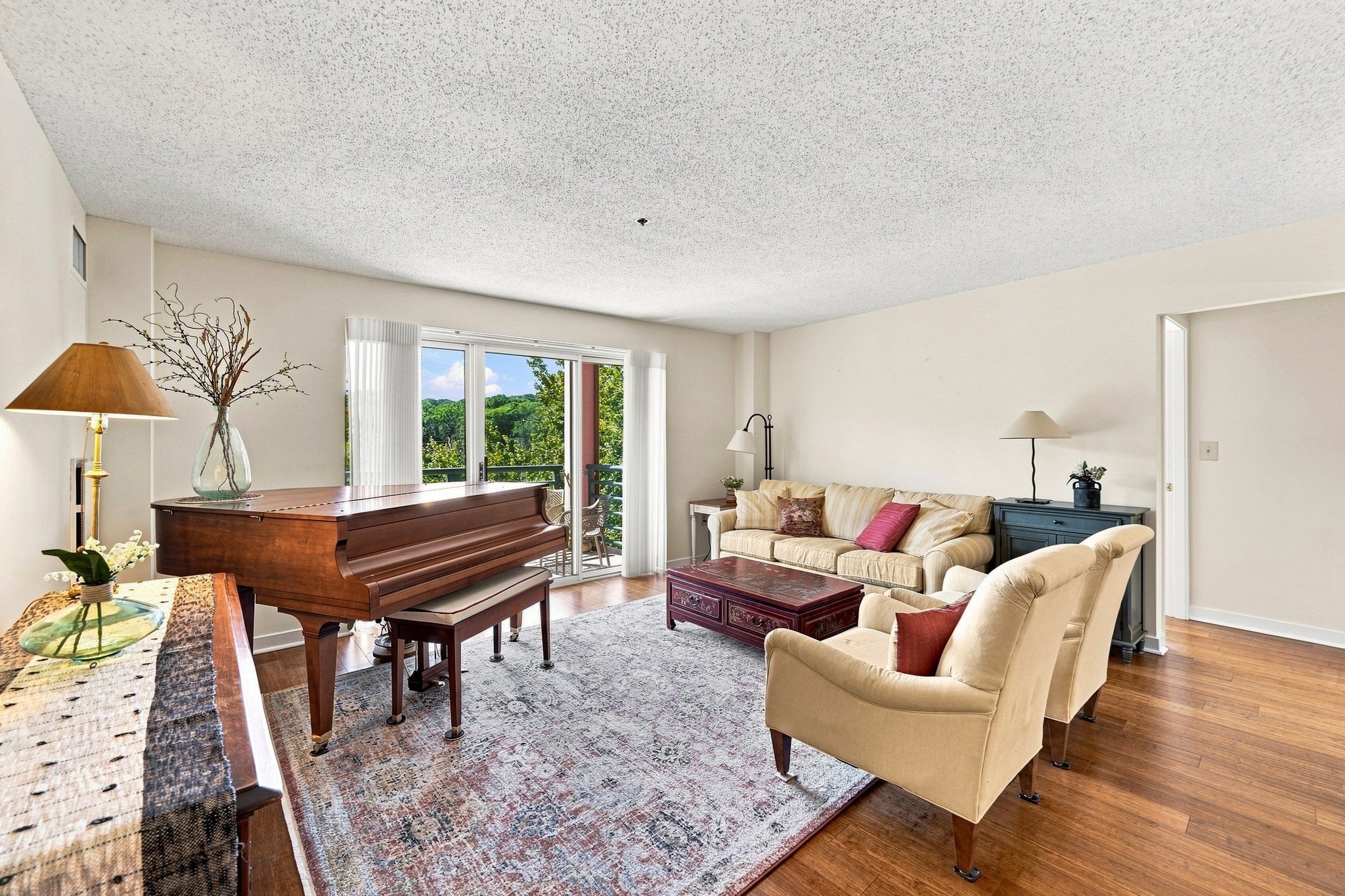 273 Cambridge Rd Unit 505, Woburn, MA 01801