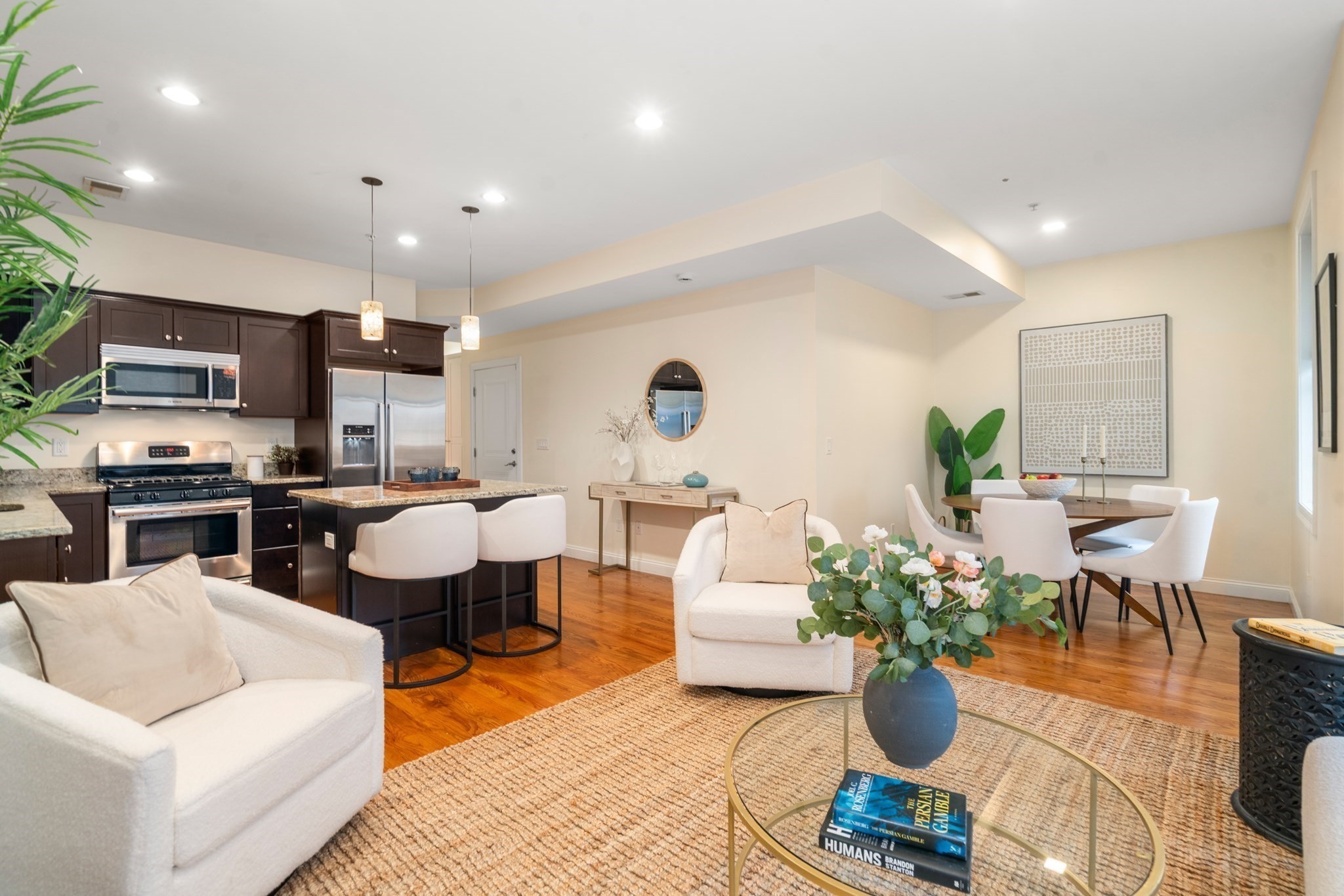 282 Maverick St Unit 2, Boston - East Boston, MA 02128