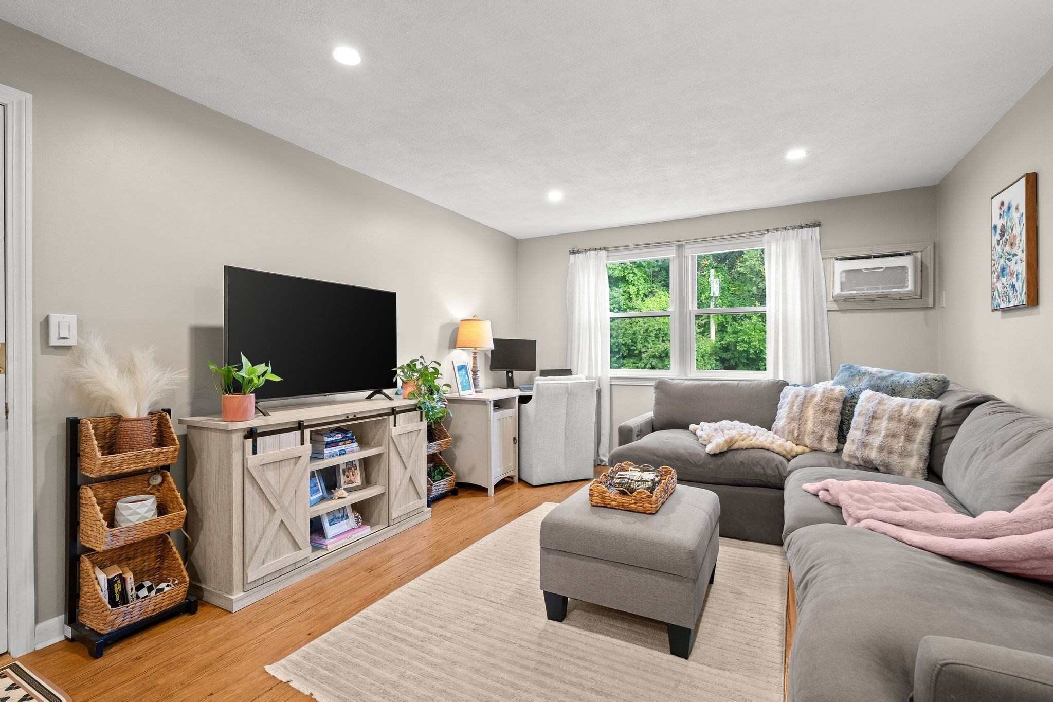 241 Main St Unit C8, Reading, MA 01867