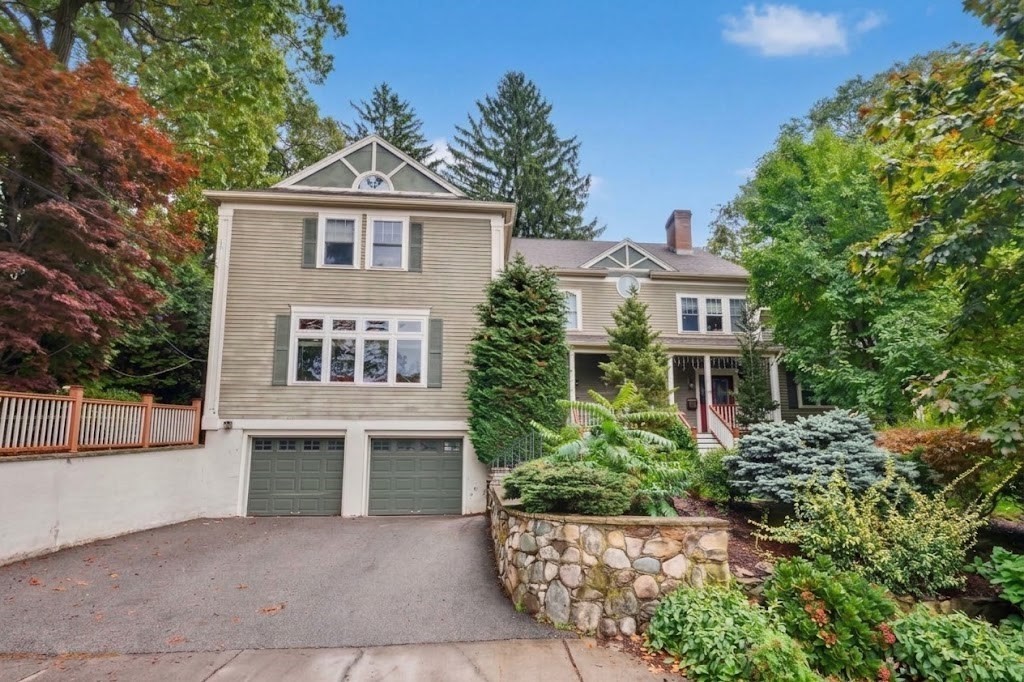26 Princeton St Unit 26, Newton, MA 02458