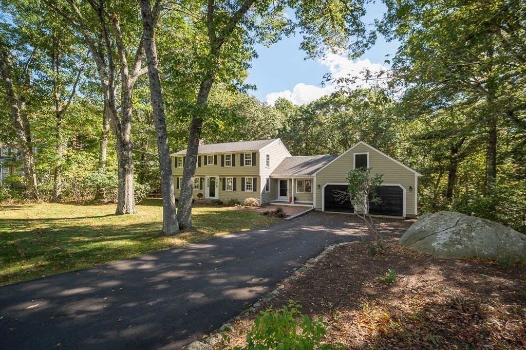 6 Donald Road, Hamilton, MA 01982