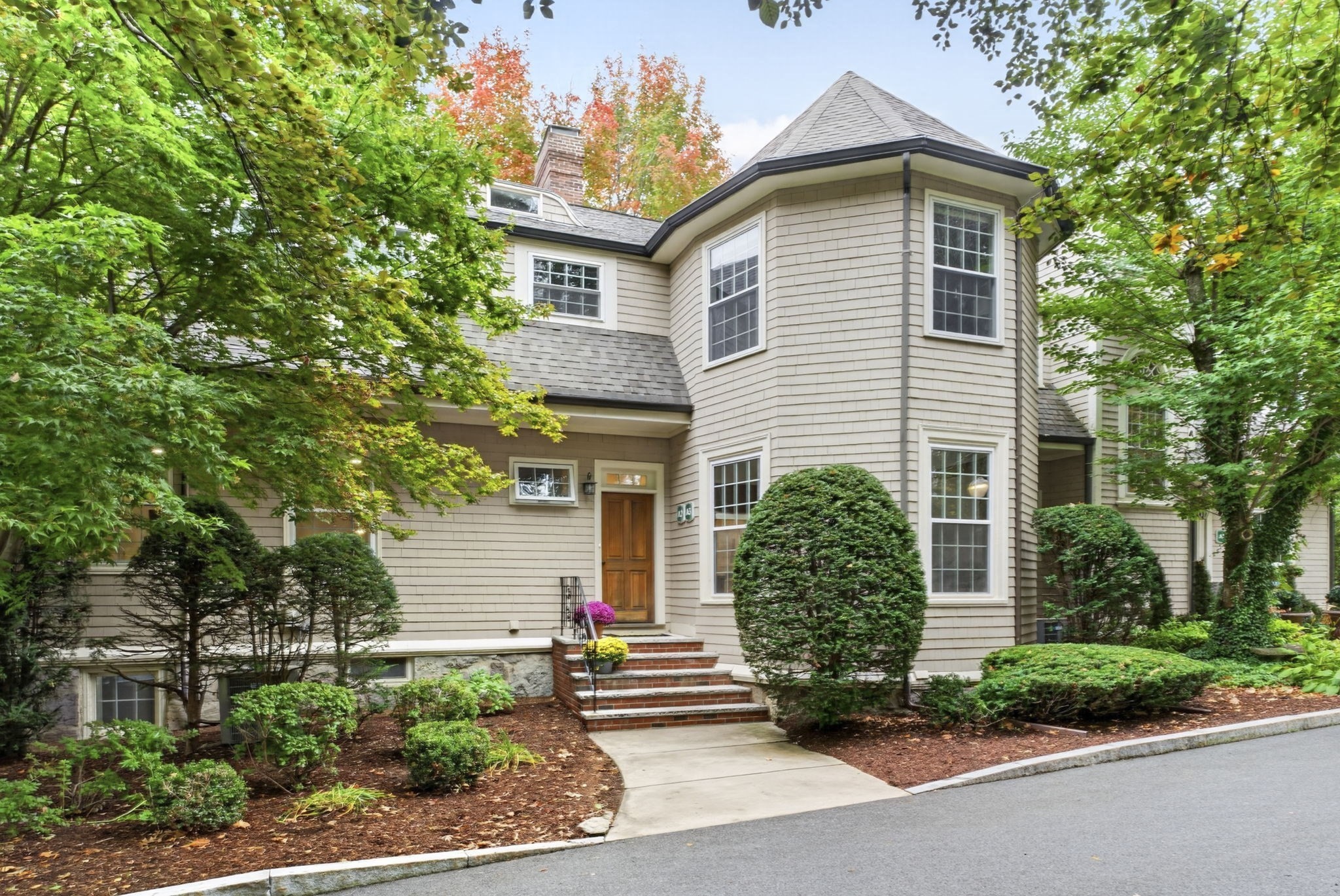 333 Brush Hill Rd Unit A2, Milton, MA 02186